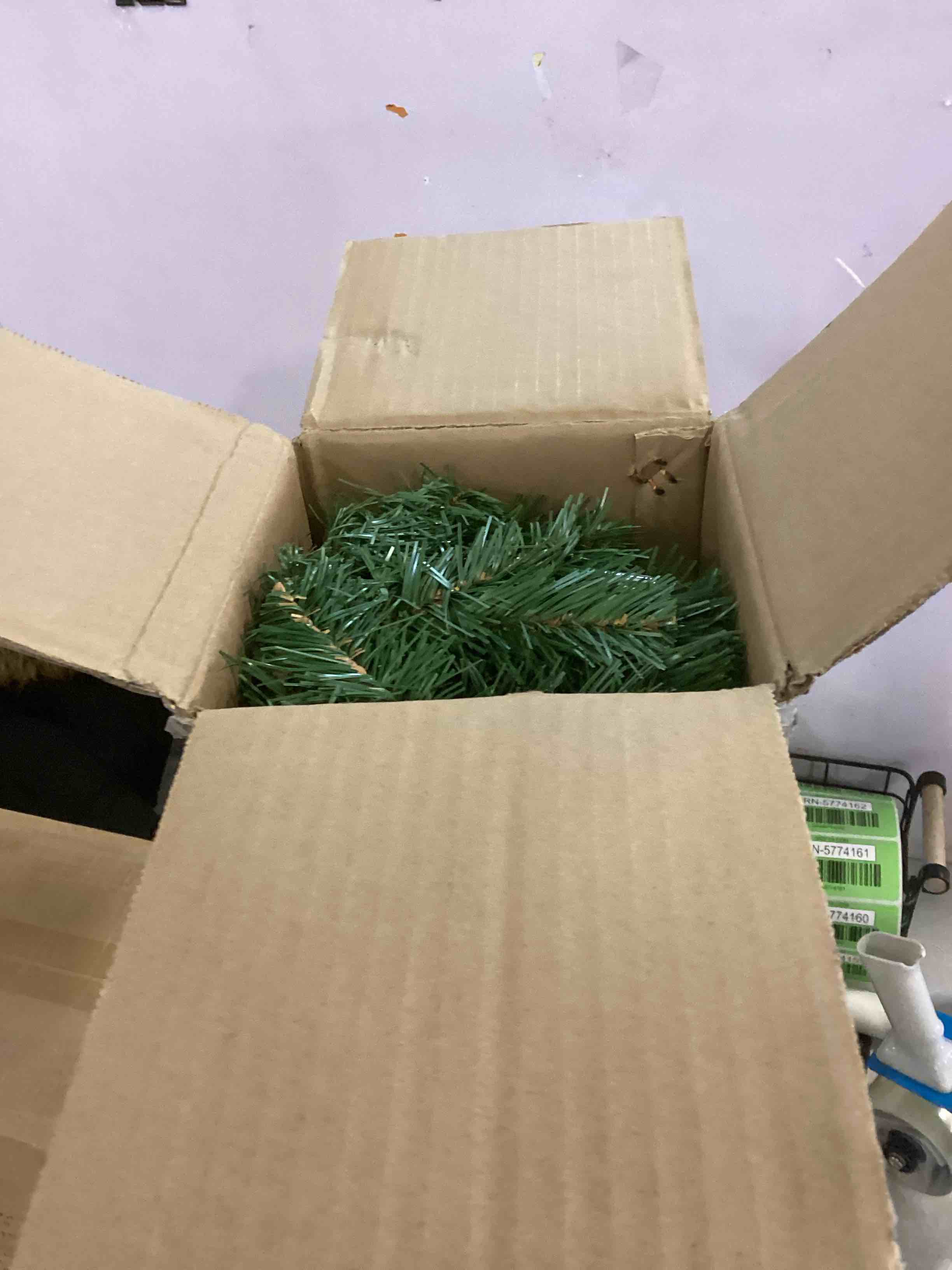 https://s3.amazonaws.com/lotting-images-prod/bidfta/GRN5774158_1704301486663.jpeg