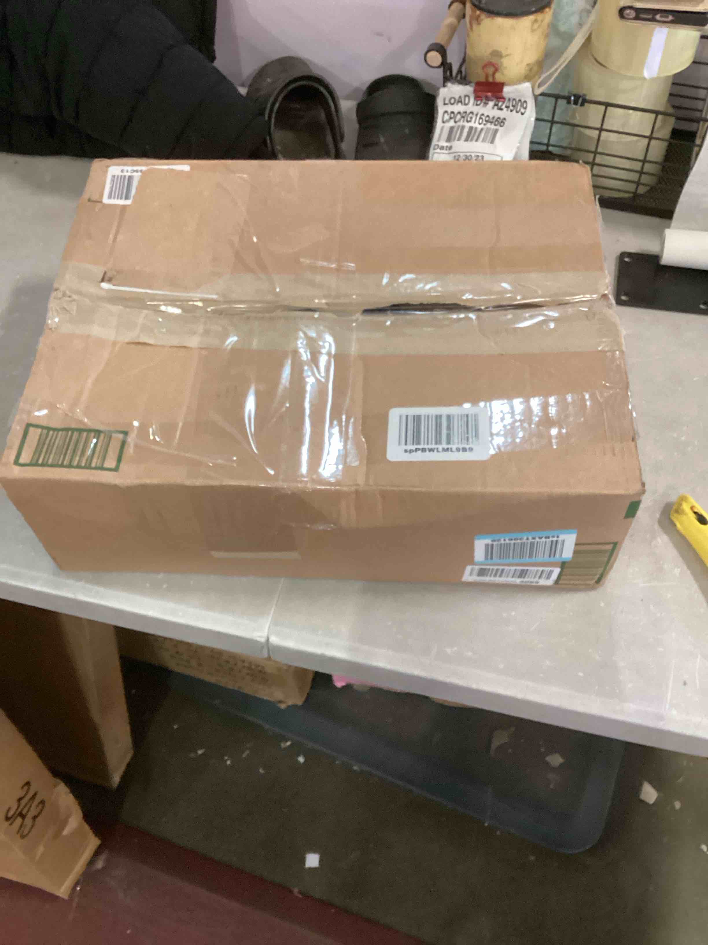 https://s3.amazonaws.com/lotting-images-prod/bidfta/GRN5774174_1704303053746.jpeg