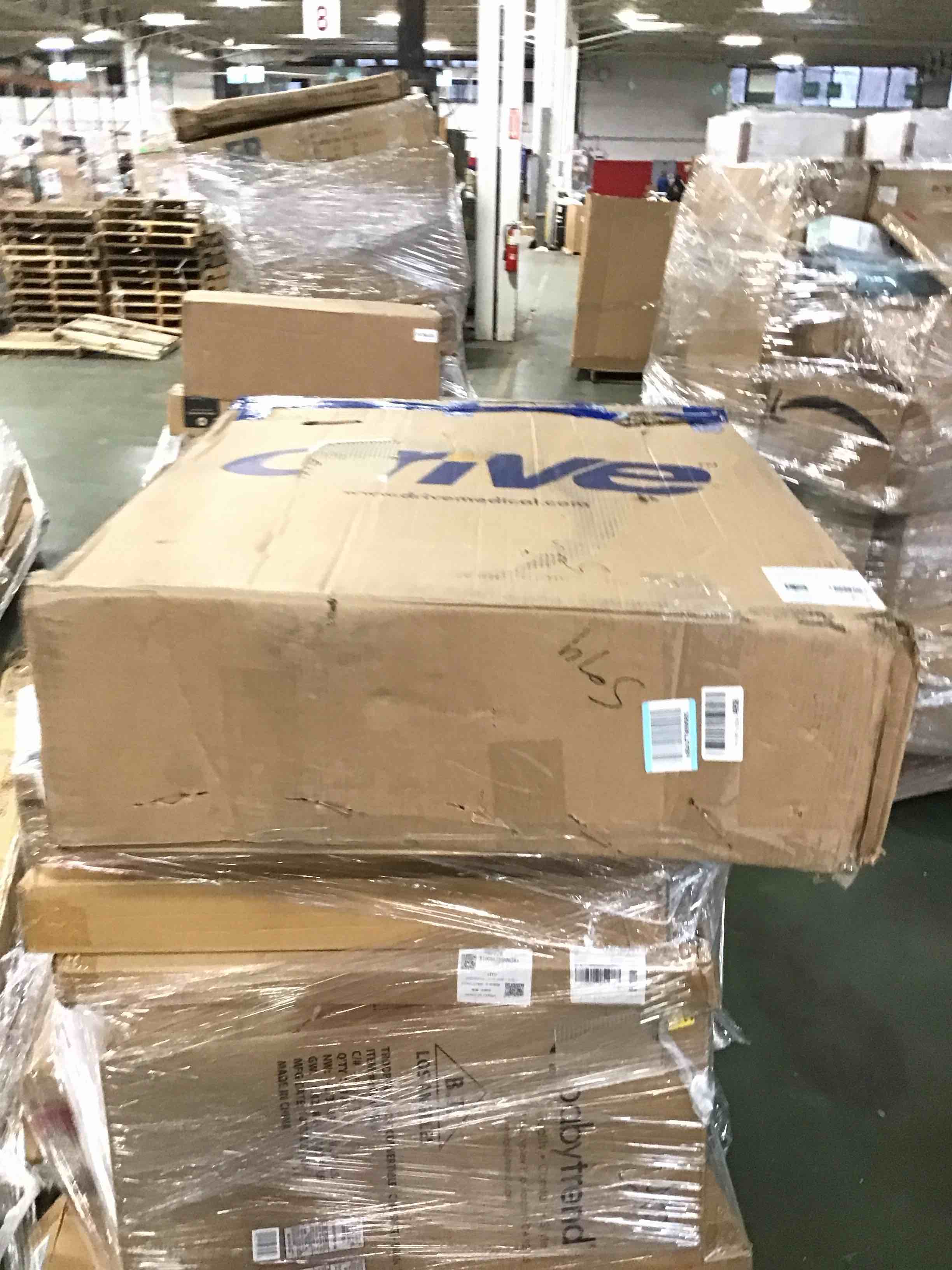 https://s3.amazonaws.com/lotting-images-prod/bidfta/GRN5774718_1704809593383.jpeg
