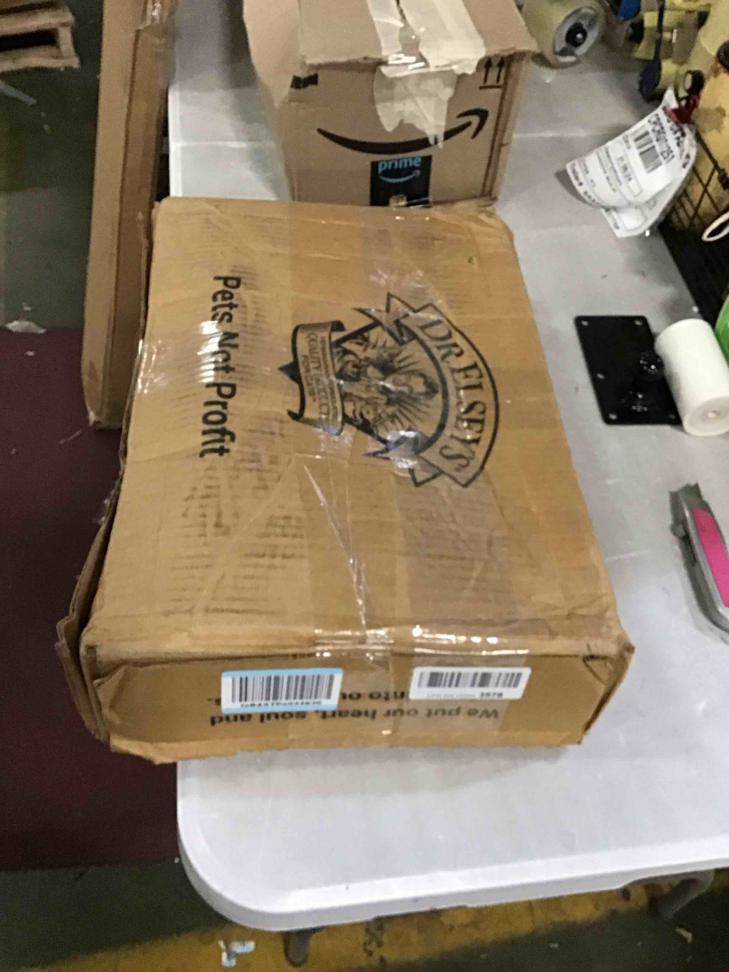 https://s3.amazonaws.com/lotting-images-prod/bidfta/GRN5774733_1704811316618.jpeg