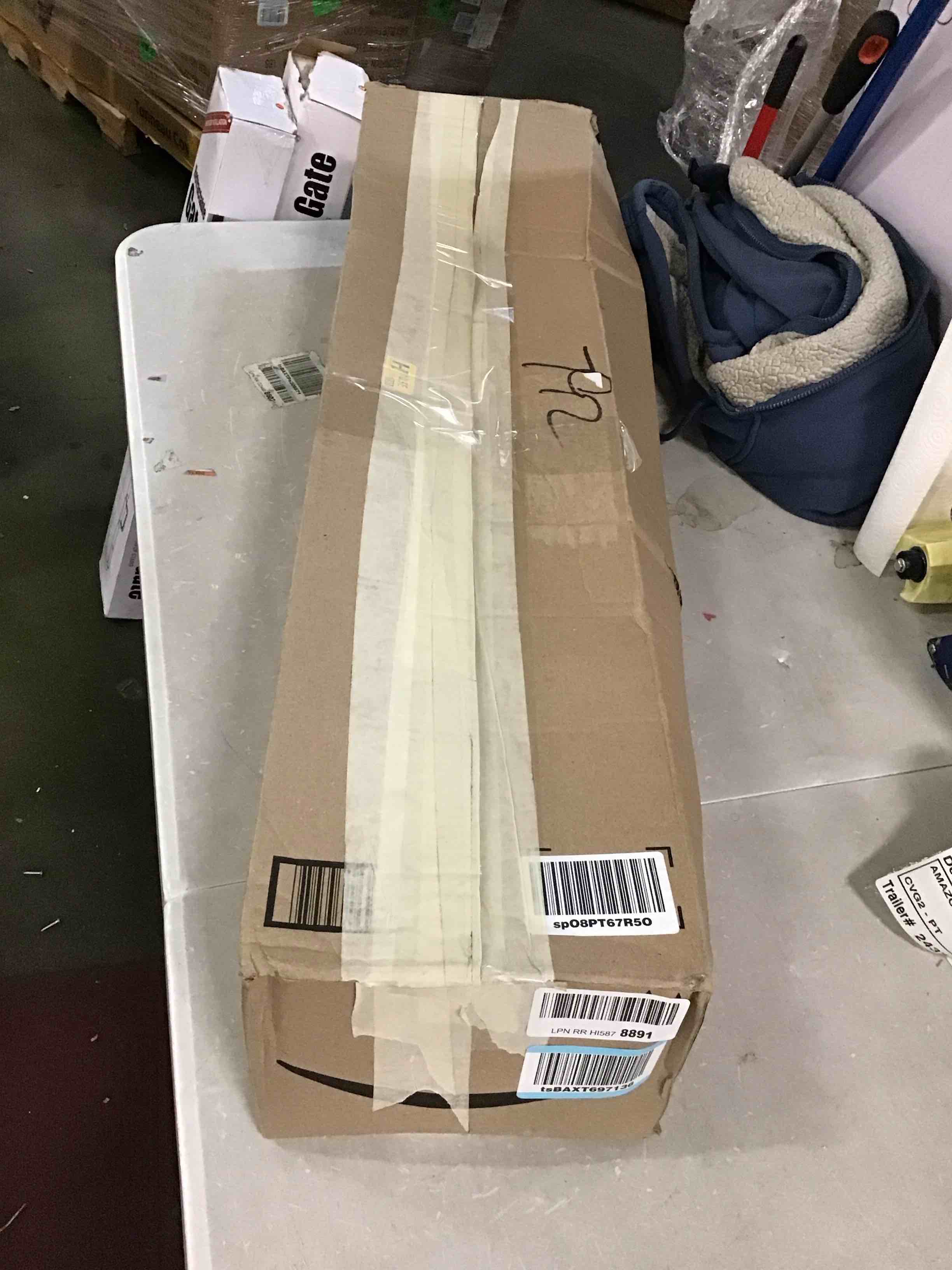 https://s3.amazonaws.com/lotting-images-prod/bidfta/GRN5774735_1704811597771.jpeg
