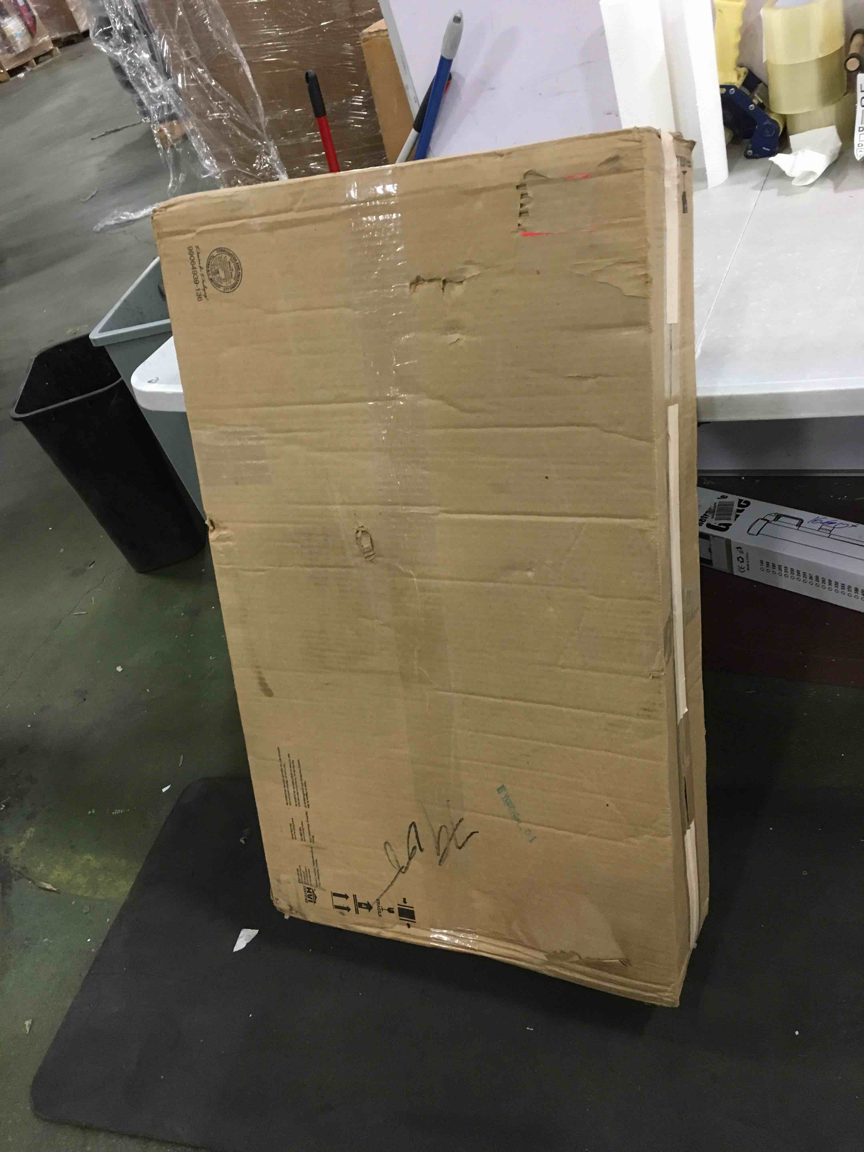 https://s3.amazonaws.com/lotting-images-prod/bidfta/GRN5774829_1704832275479.jpeg