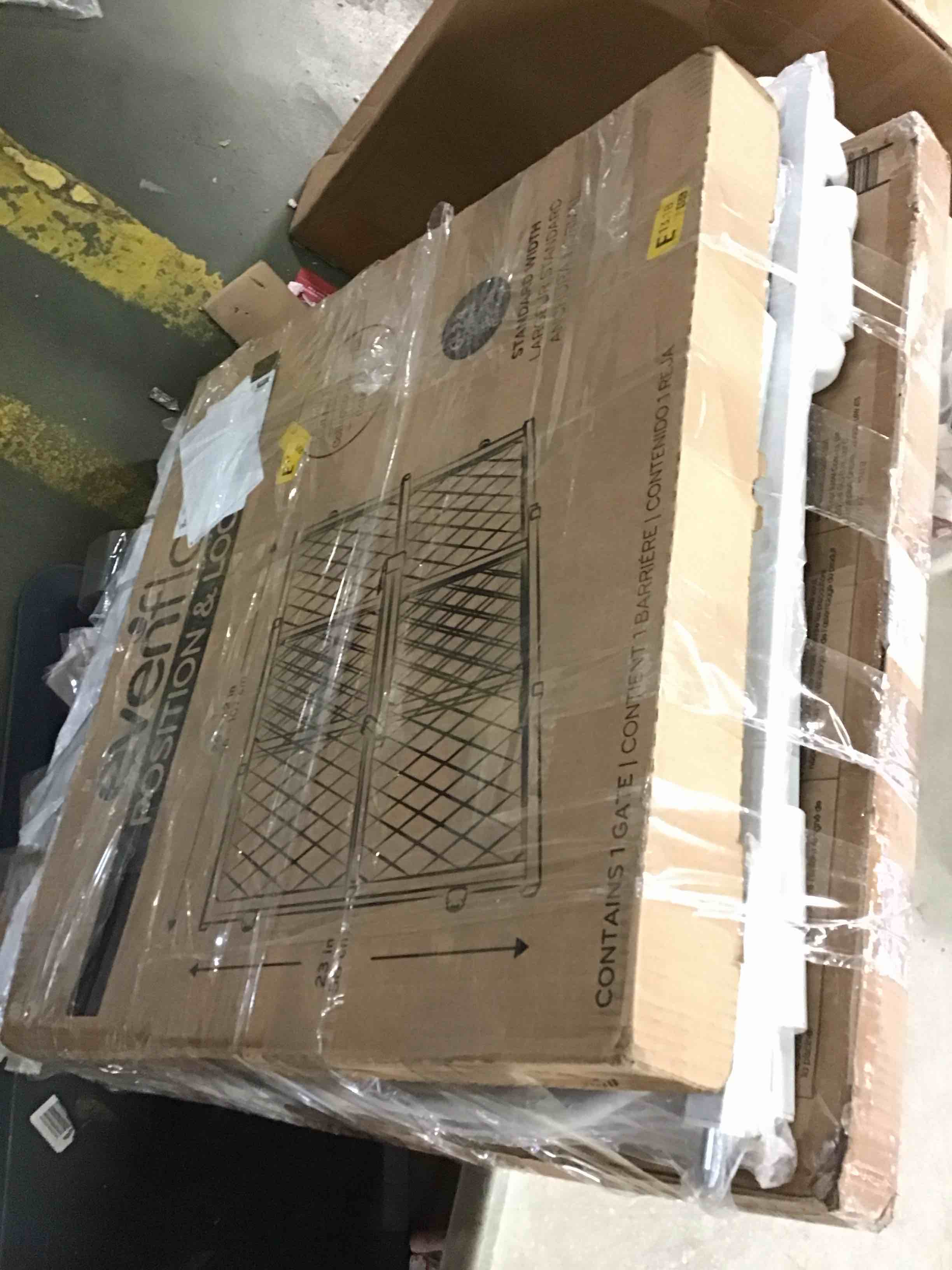 https://s3.amazonaws.com/lotting-images-prod/bidfta/GRN5775395_1705699189330.jpeg