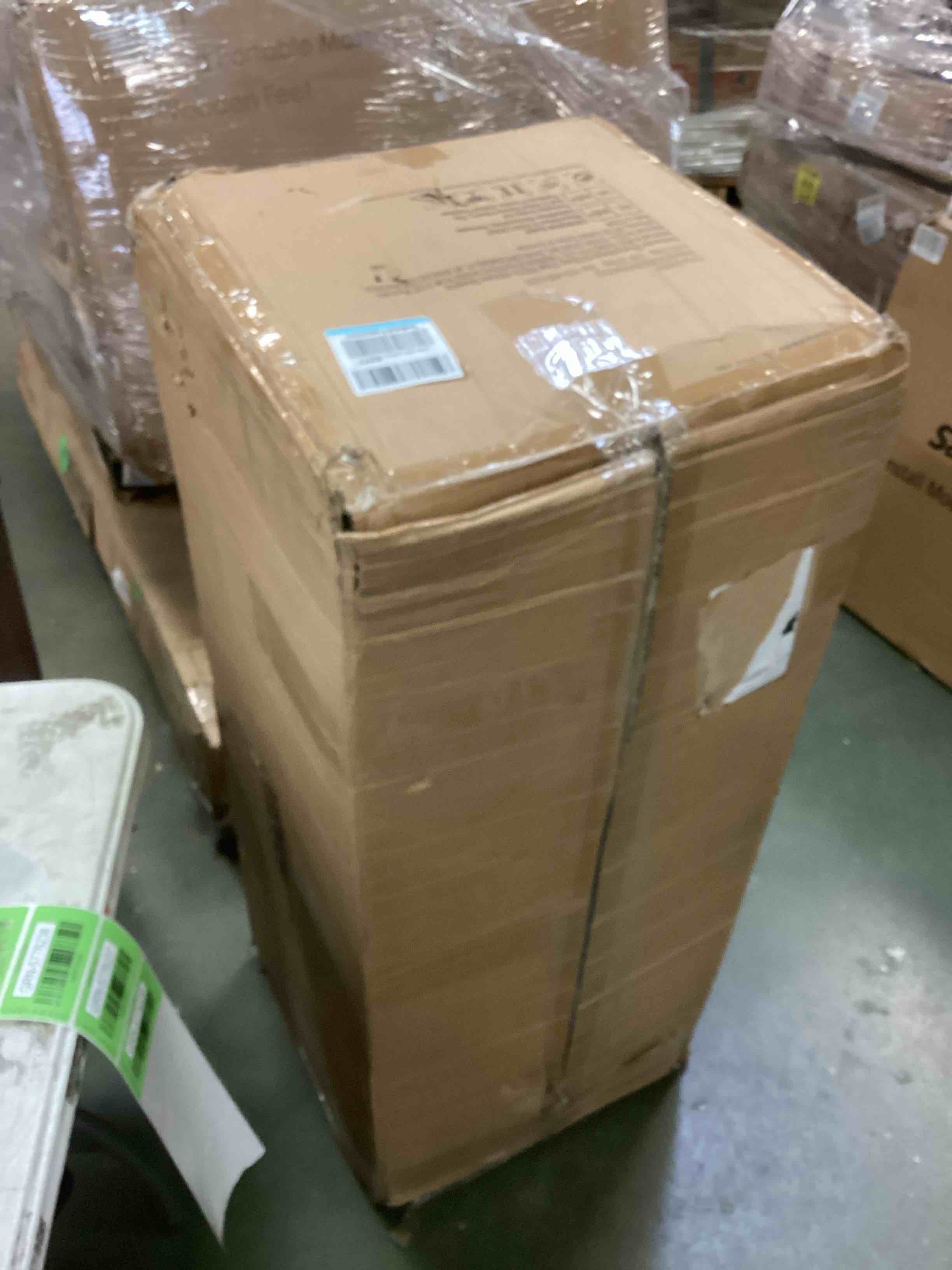 https://s3.amazonaws.com/lotting-images-prod/bidfta/GRN5776236_1704220346207.jpeg