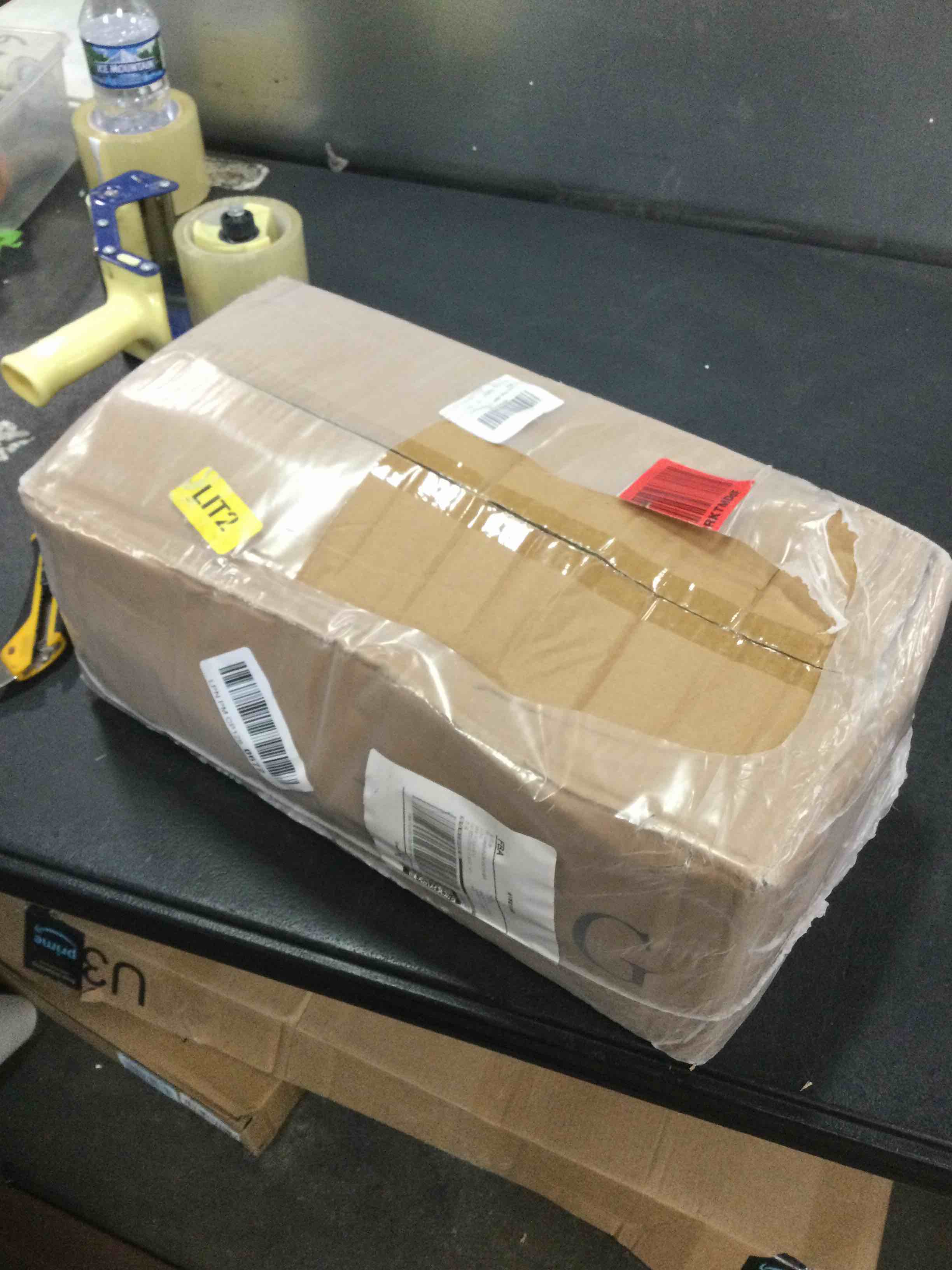 https://s3.amazonaws.com/lotting-images-prod/bidfta/GRN5776326_1704287919936.jpeg