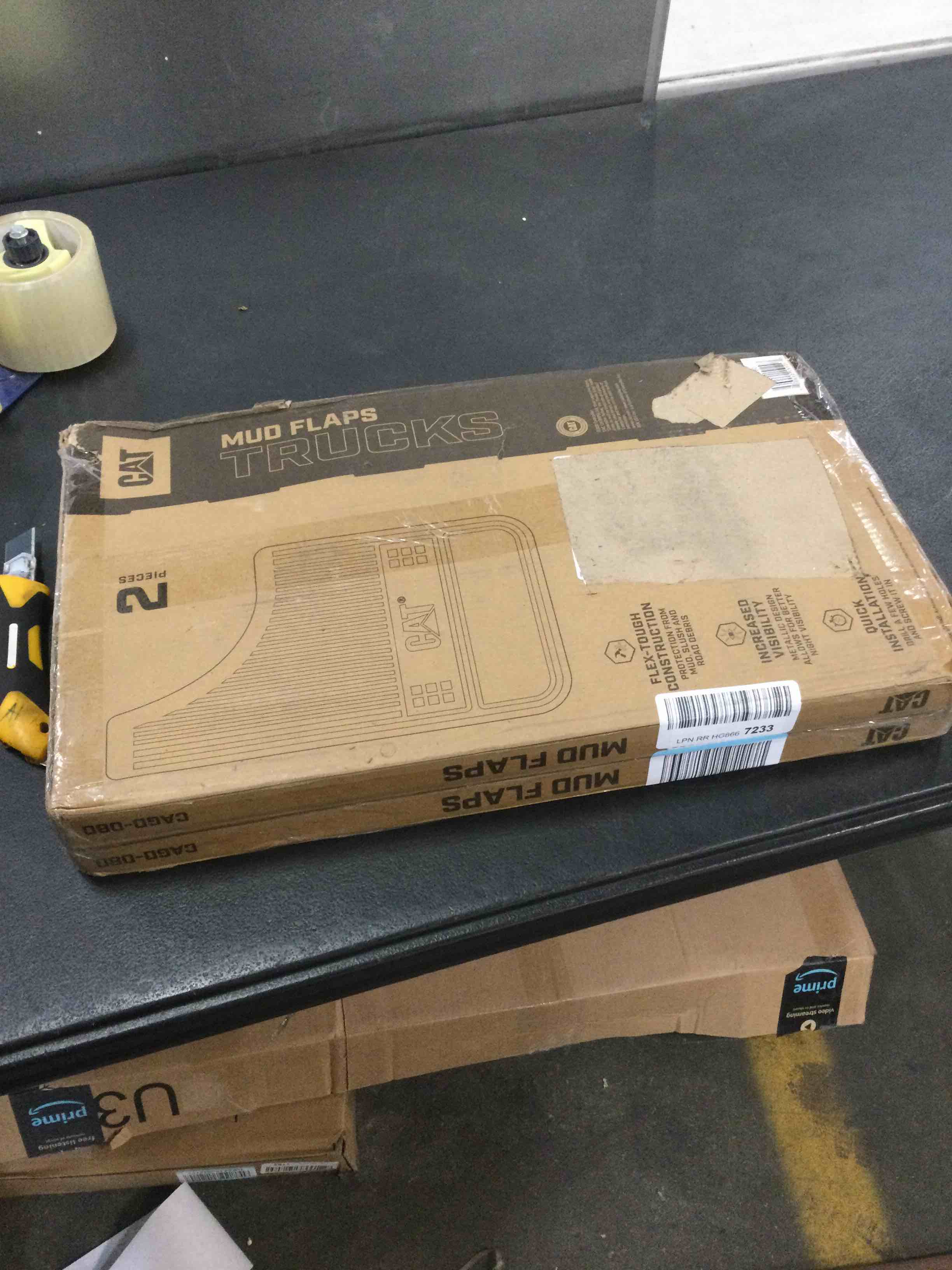 https://s3.amazonaws.com/lotting-images-prod/bidfta/GRN5776333_1704288982154.jpeg