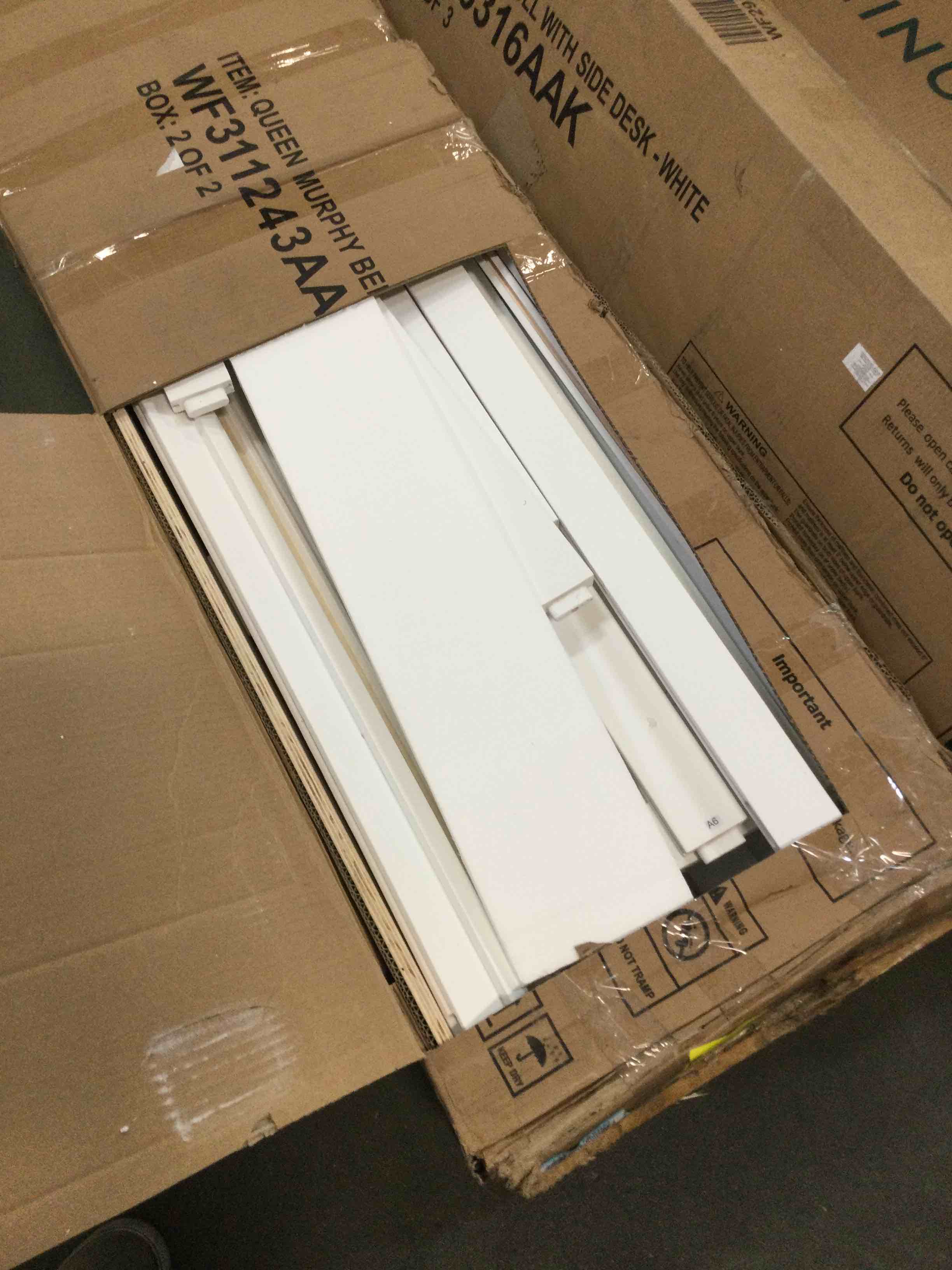 https://s3.amazonaws.com/lotting-images-prod/bidfta/GRN5776378_1704297164682.jpeg