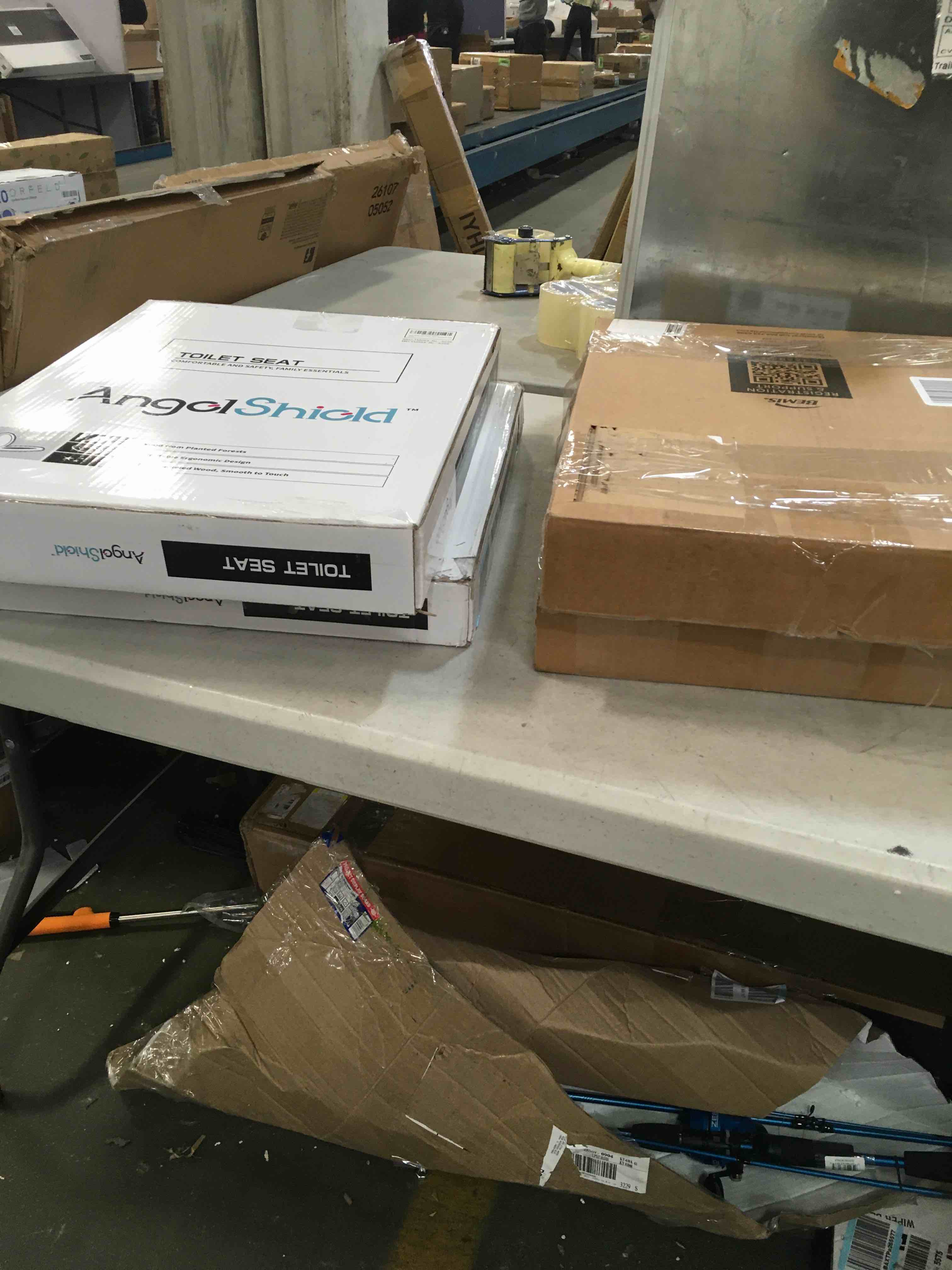 assorted toilet seats