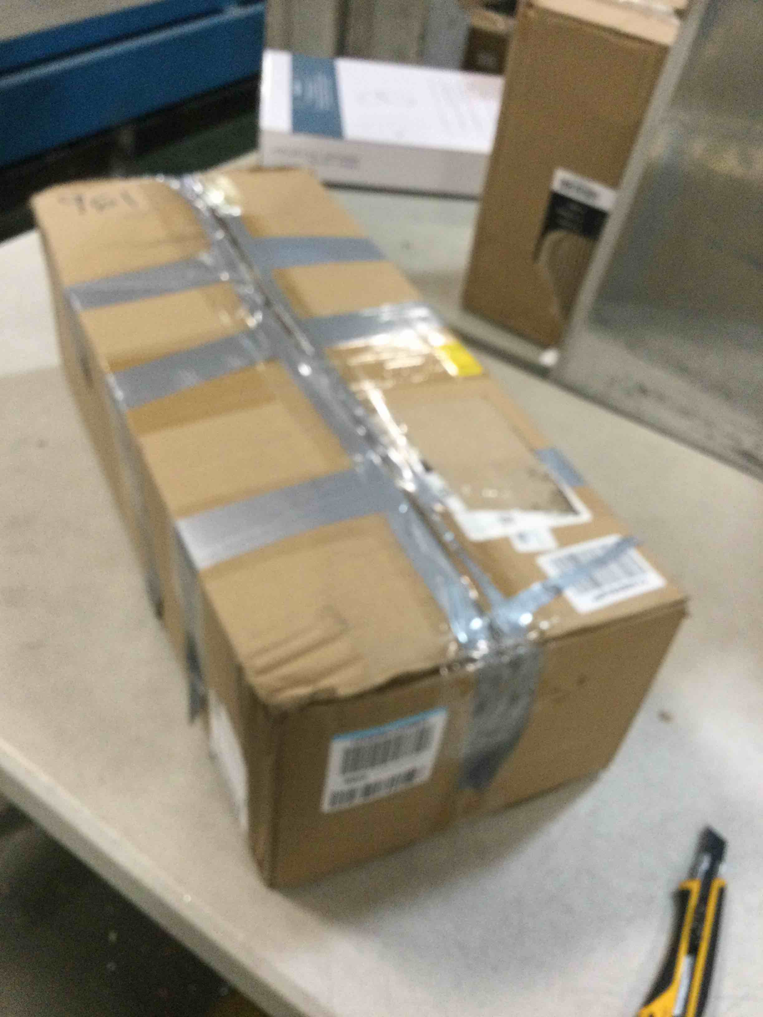 https://s3.amazonaws.com/lotting-images-prod/bidfta/GRN5776706_1704402596714.jpeg