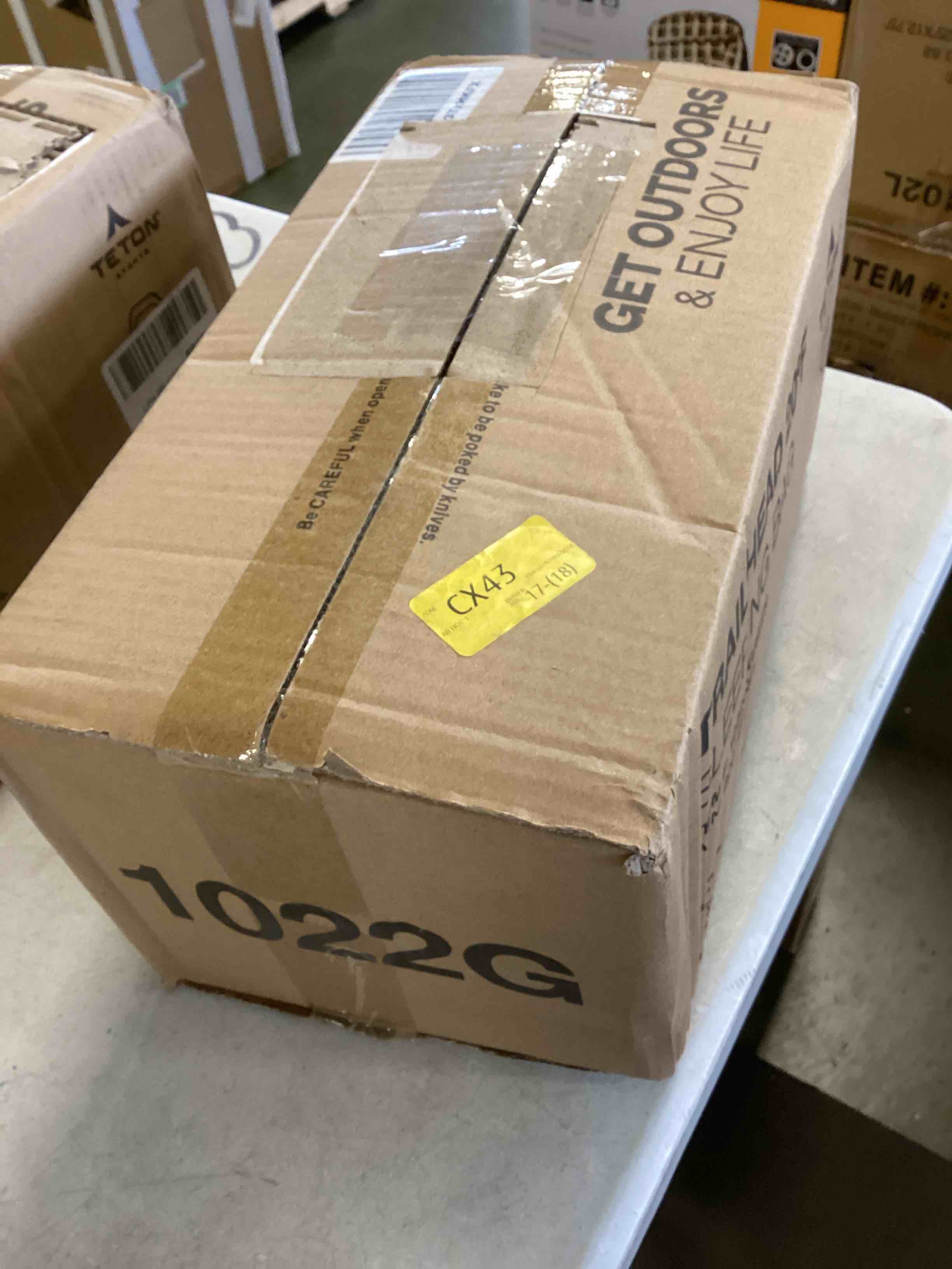 https://s3.amazonaws.com/lotting-images-prod/bidfta/GRN5777834_1704727997606.jpeg