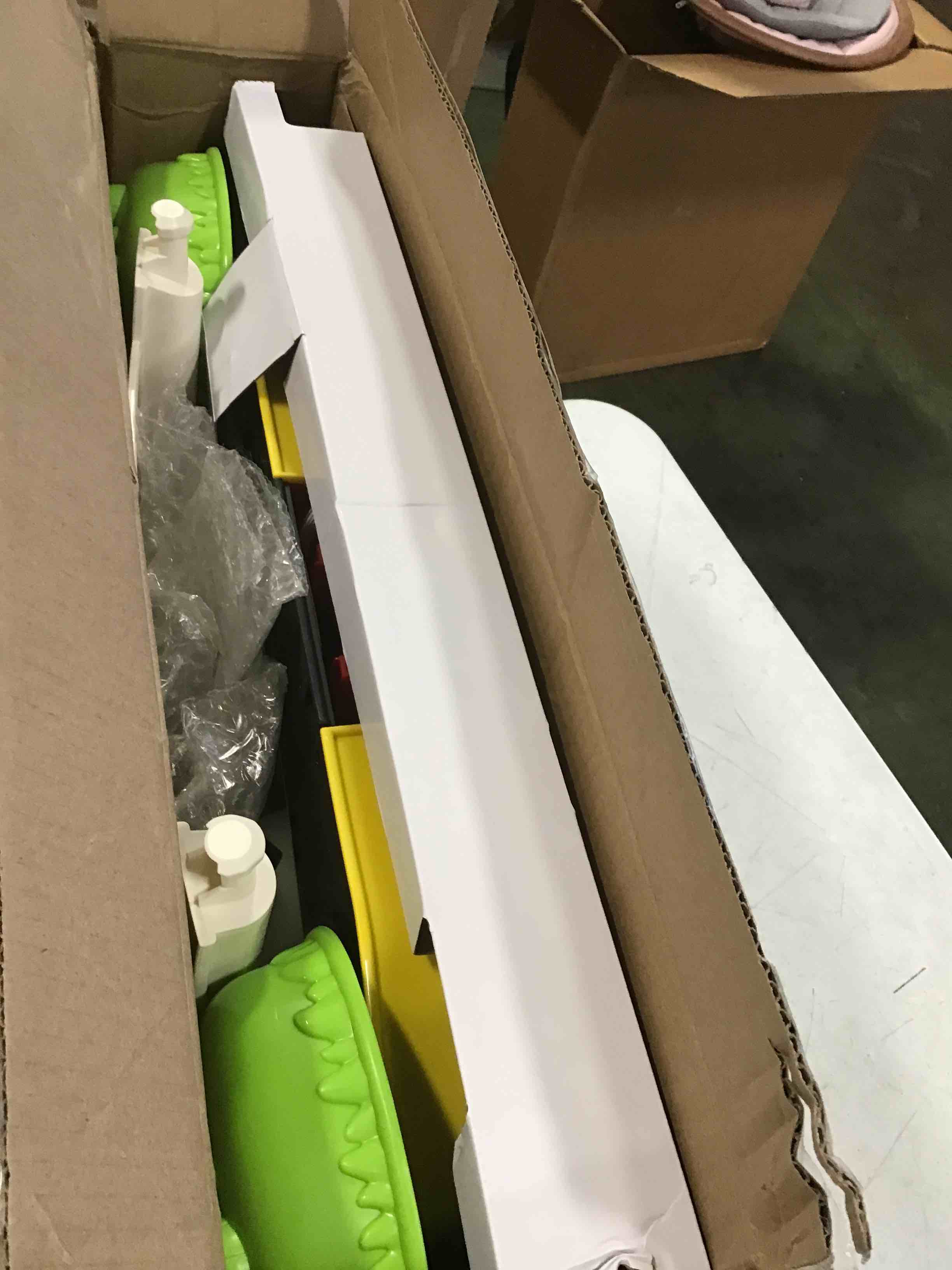 https://s3.amazonaws.com/lotting-images-prod/bidfta/GRN5778629_1704205598592.jpeg