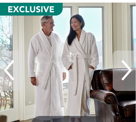 The Hammacher Schlemmer Genuine Turkish Cotton Luxury Bathrobe (White)