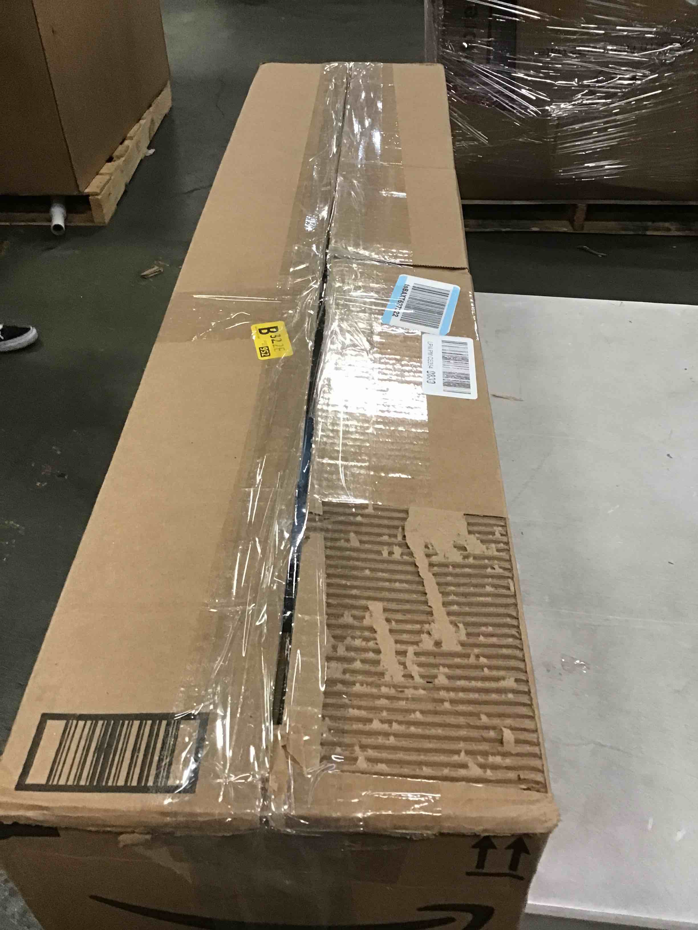 https://s3.amazonaws.com/lotting-images-prod/bidfta/GRN5779639_1704982245599.jpeg