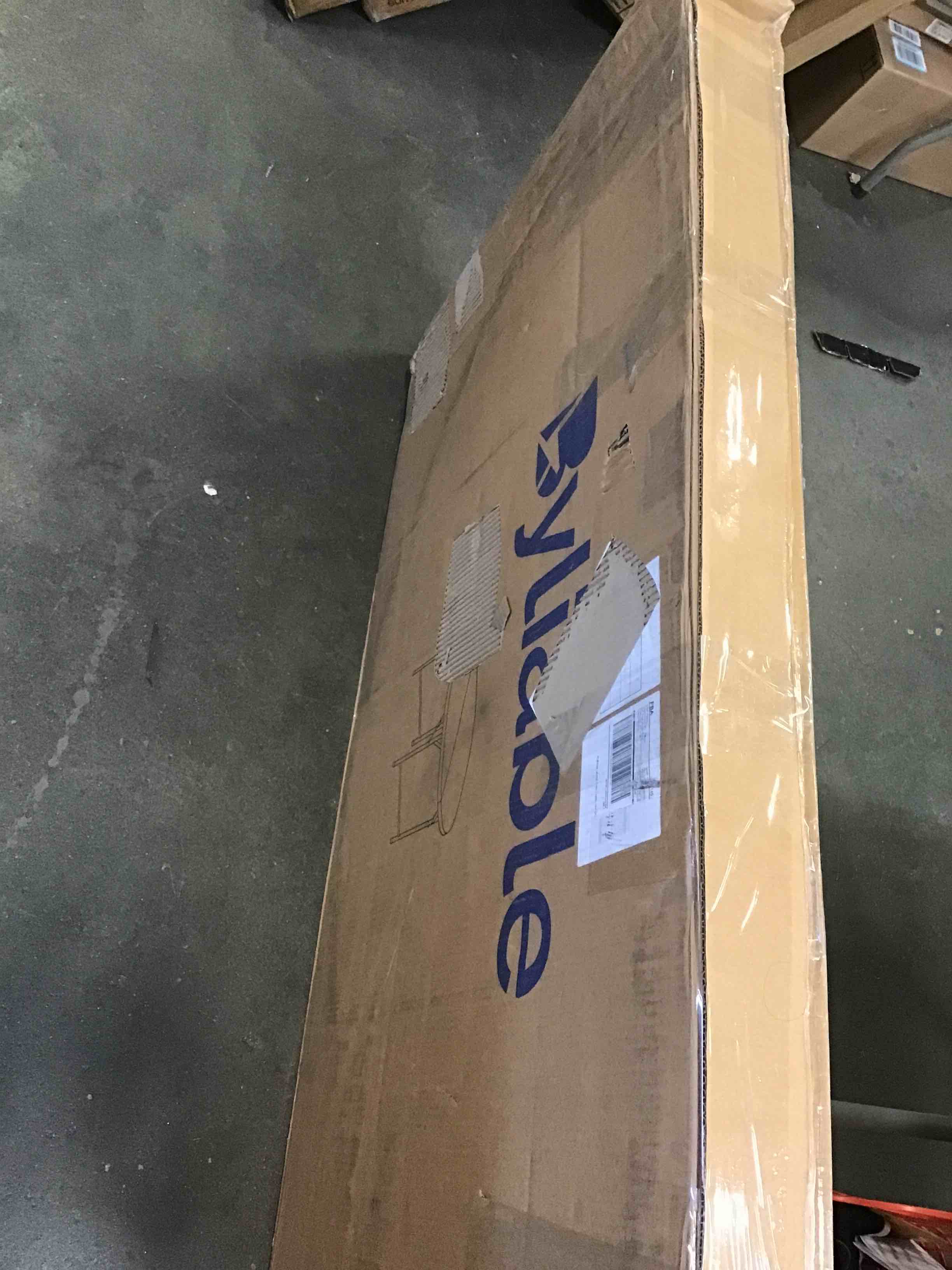 https://s3.amazonaws.com/lotting-images-prod/bidfta/GRN5779680_1704994402857.jpeg