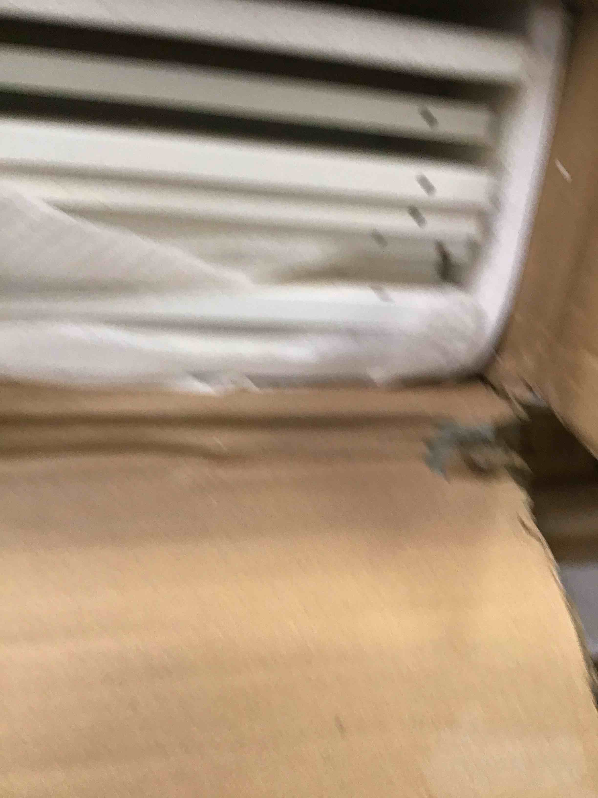 https://s3.amazonaws.com/lotting-images-prod/bidfta/GRN5779705_1704997826609.jpeg