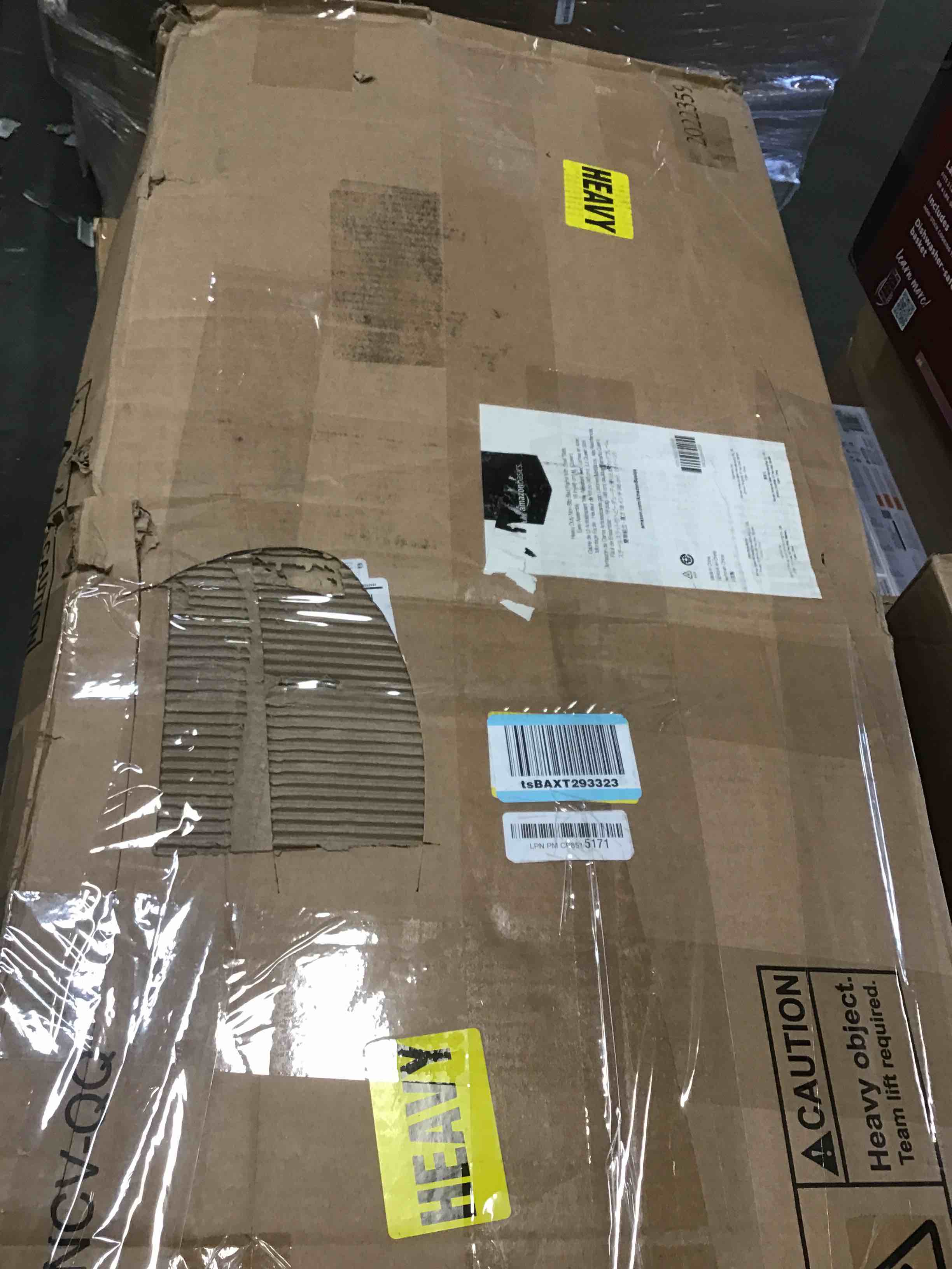 https://s3.amazonaws.com/lotting-images-prod/bidfta/GRN5779713_1704999037445.jpeg