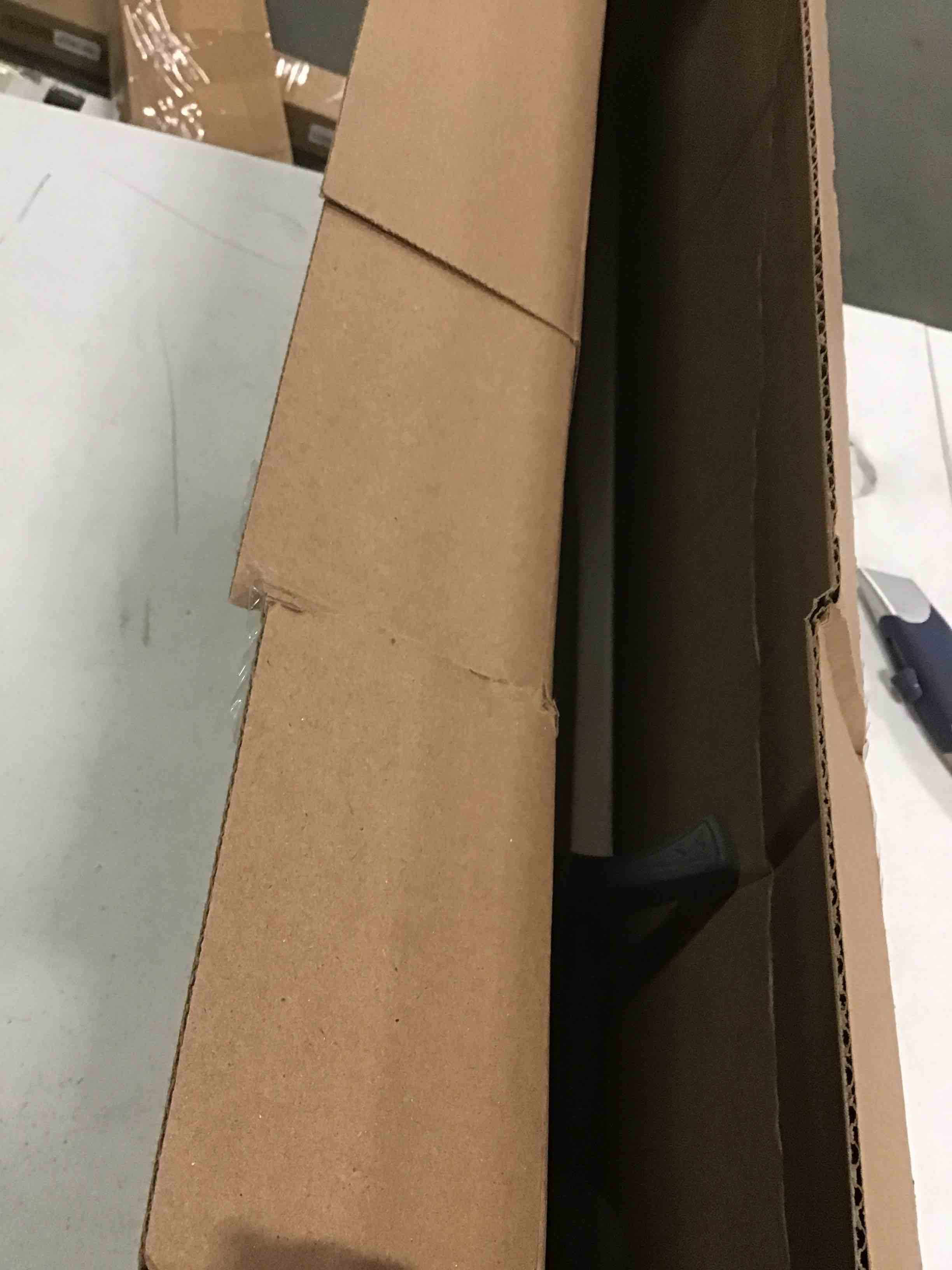 https://s3.amazonaws.com/lotting-images-prod/bidfta/GRN5779794_1705063146582.jpeg