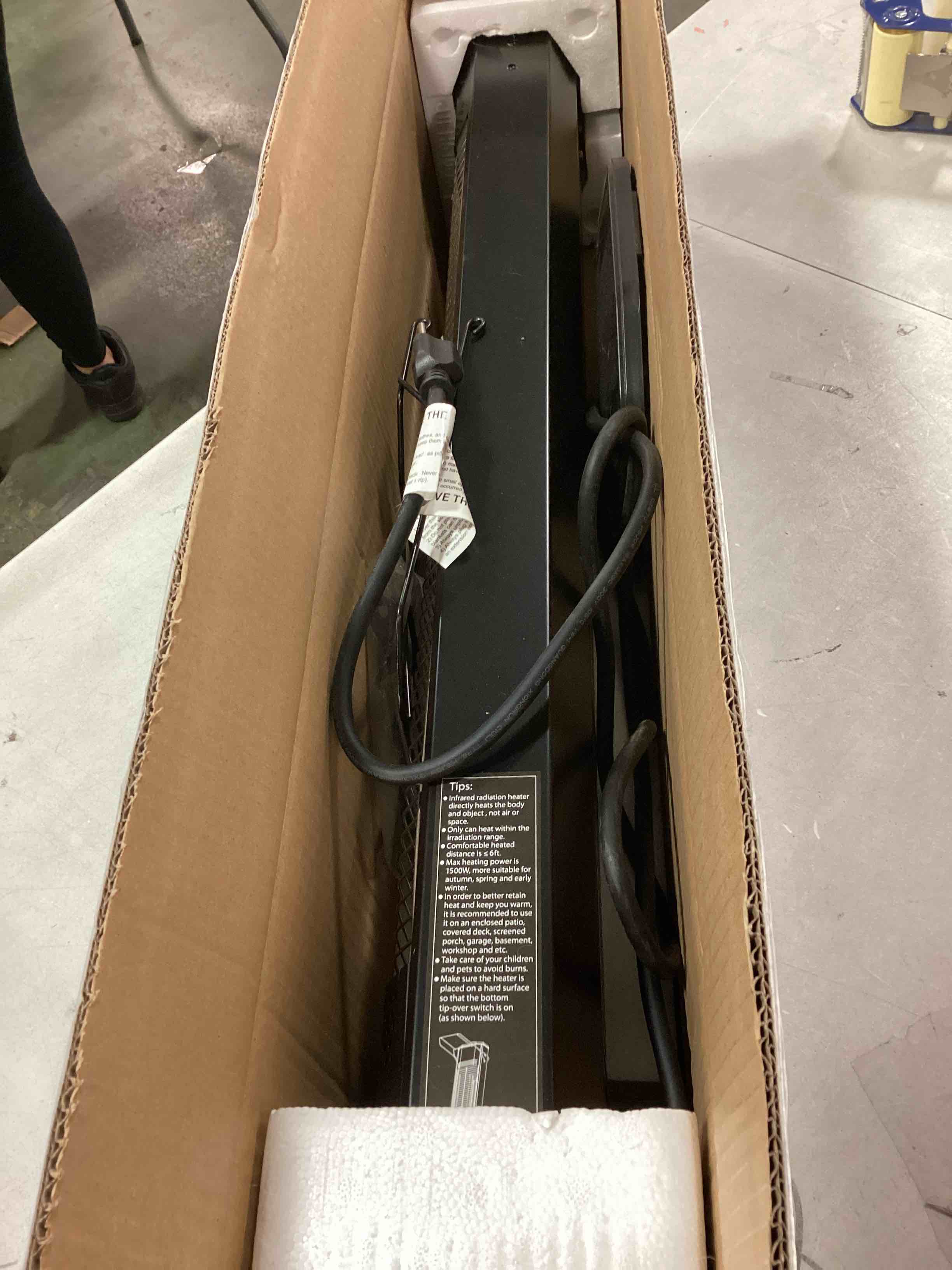 https://s3.amazonaws.com/lotting-images-prod/bidfta/GRN5793620_1711369903093.jpeg