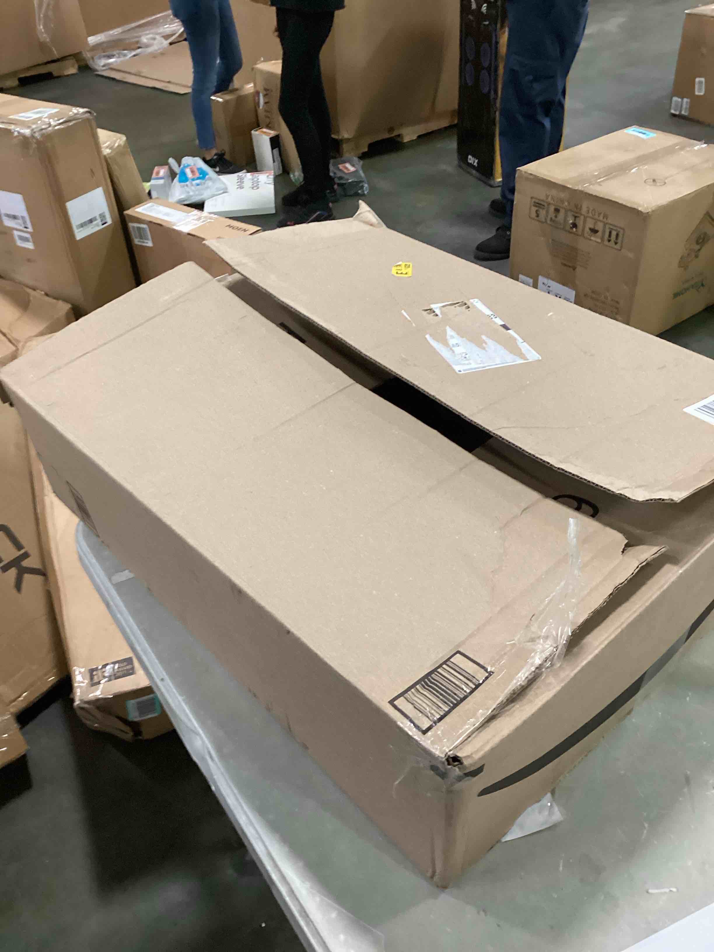 https://s3.amazonaws.com/lotting-images-prod/bidfta/GRN5794339_1712587748055.jpeg