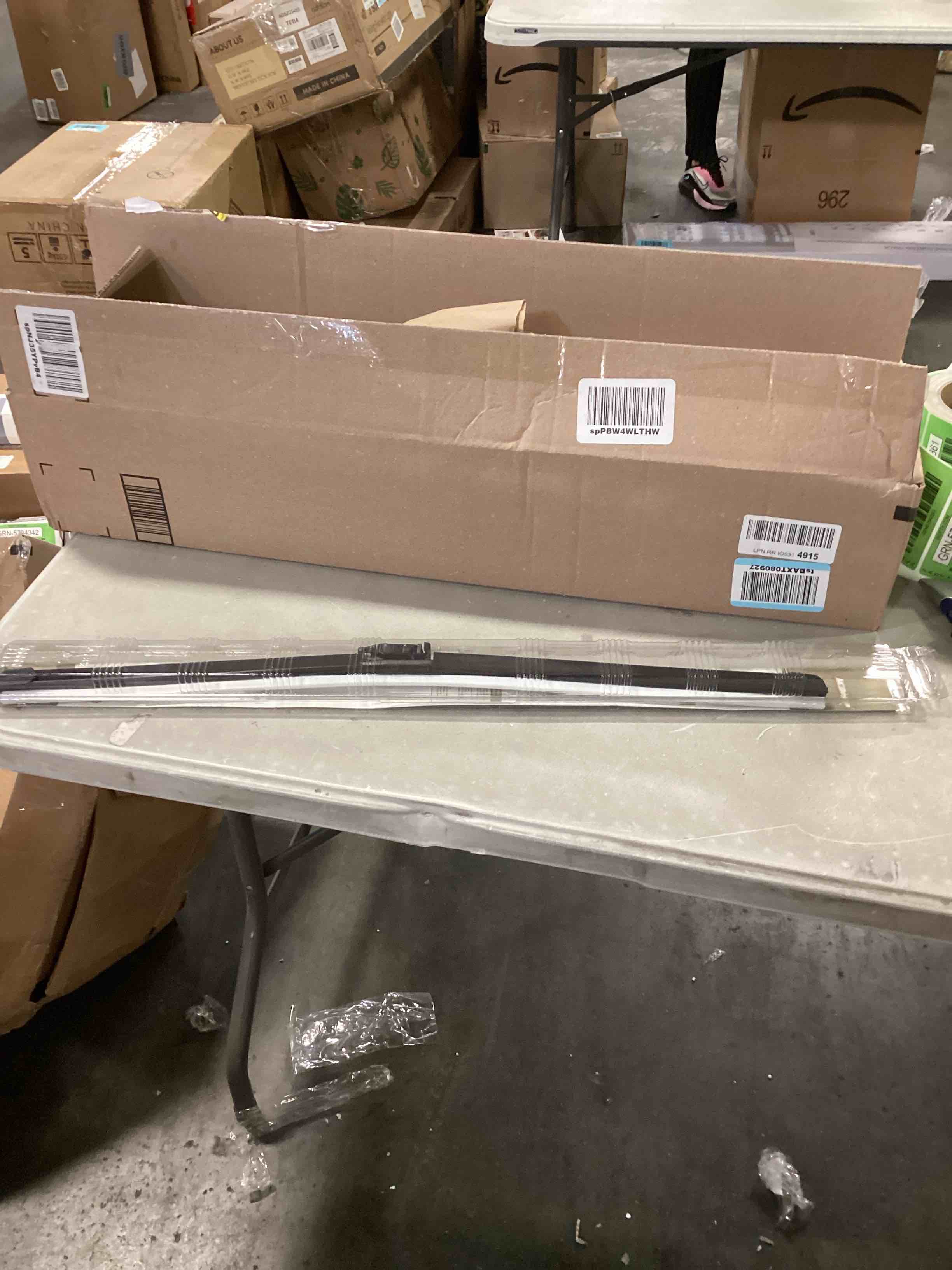 https://s3.amazonaws.com/lotting-images-prod/bidfta/GRN5794348_1712590083662.jpeg