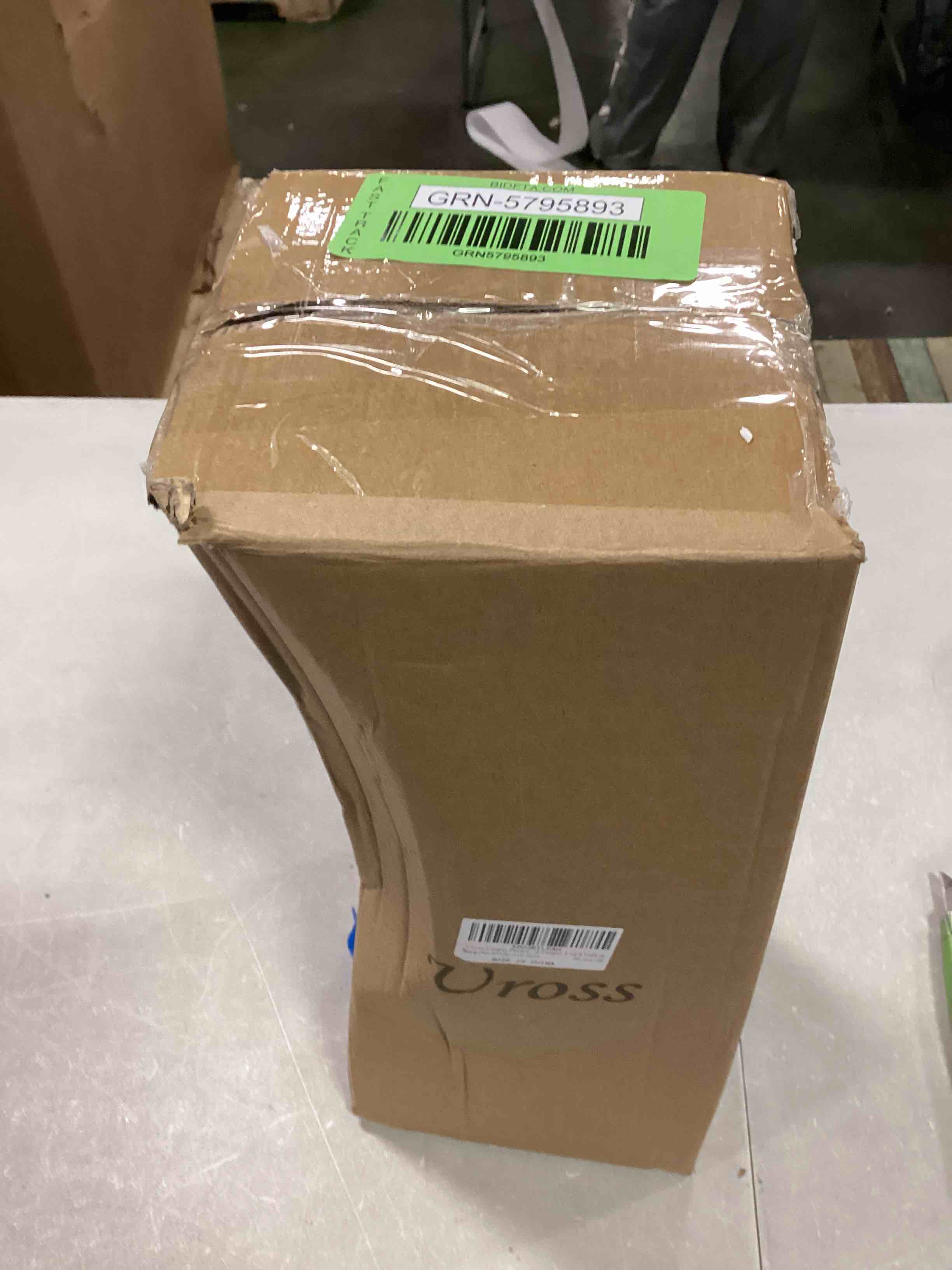 https://s3.amazonaws.com/lotting-images-prod/bidfta/GRN5795893_1712922020471.jpeg