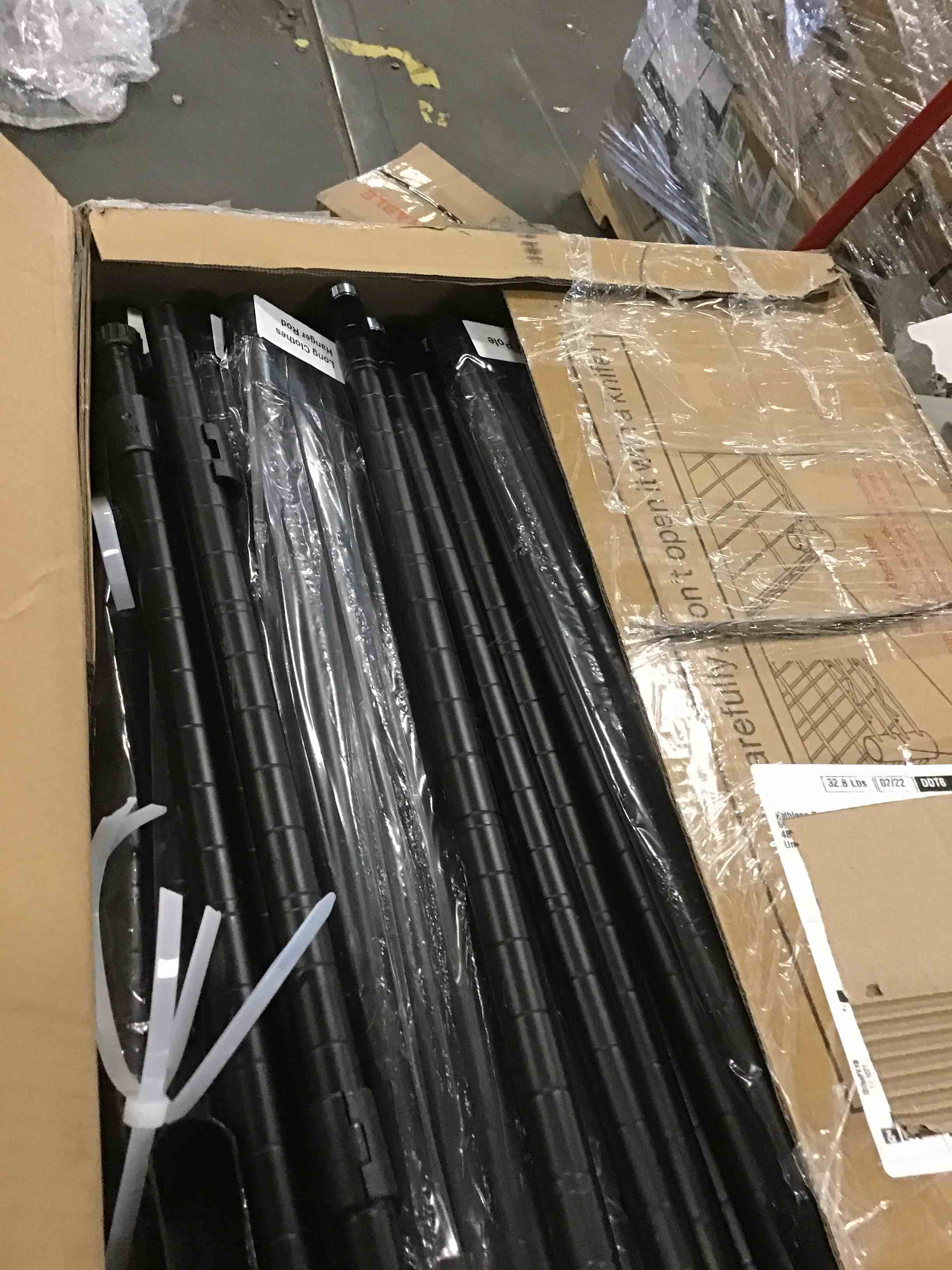 https://s3.amazonaws.com/lotting-images-prod/bidfta/GRN5797014_1710855910867.jpeg