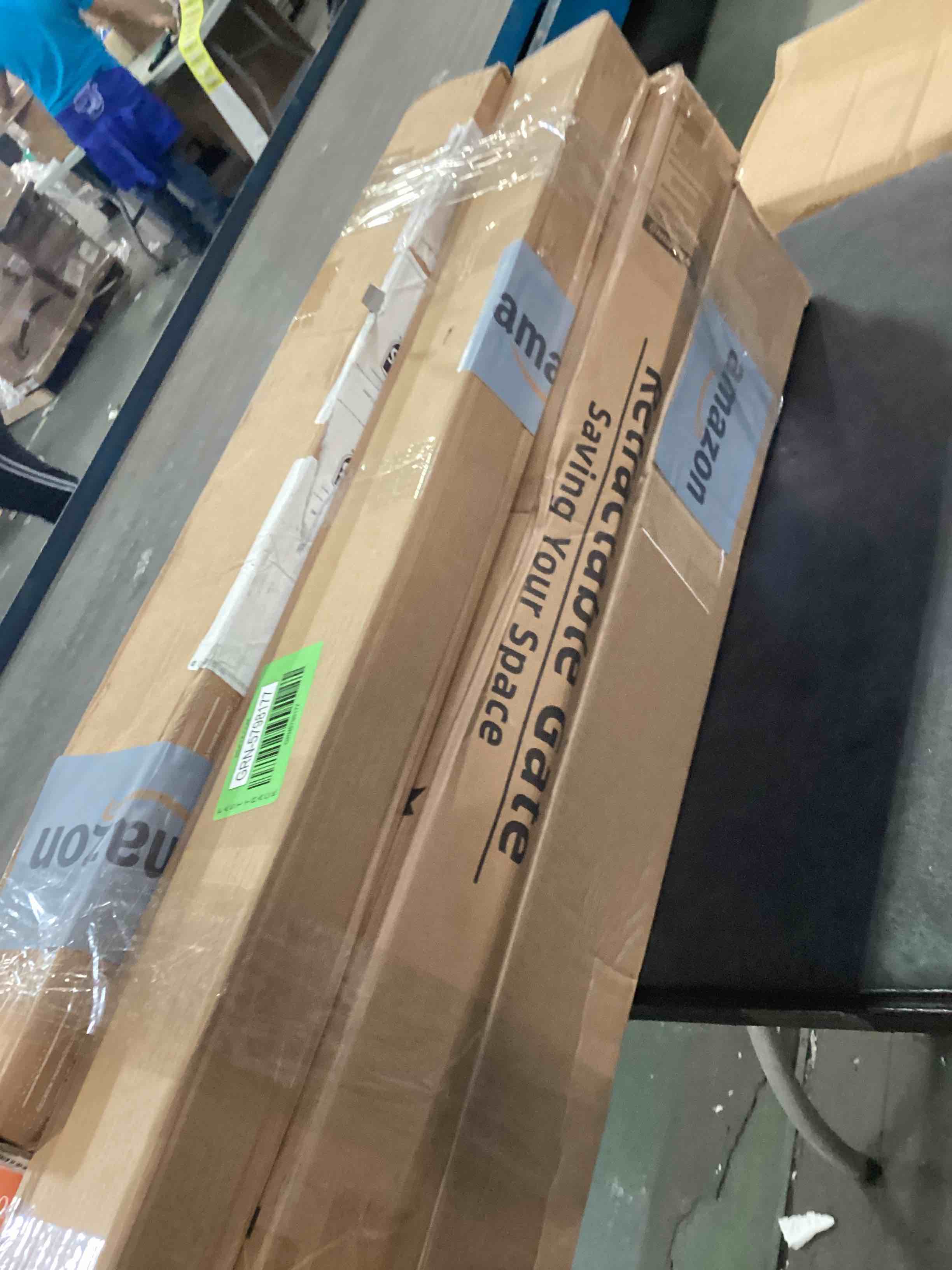 Assorted includes retractable gate and more…