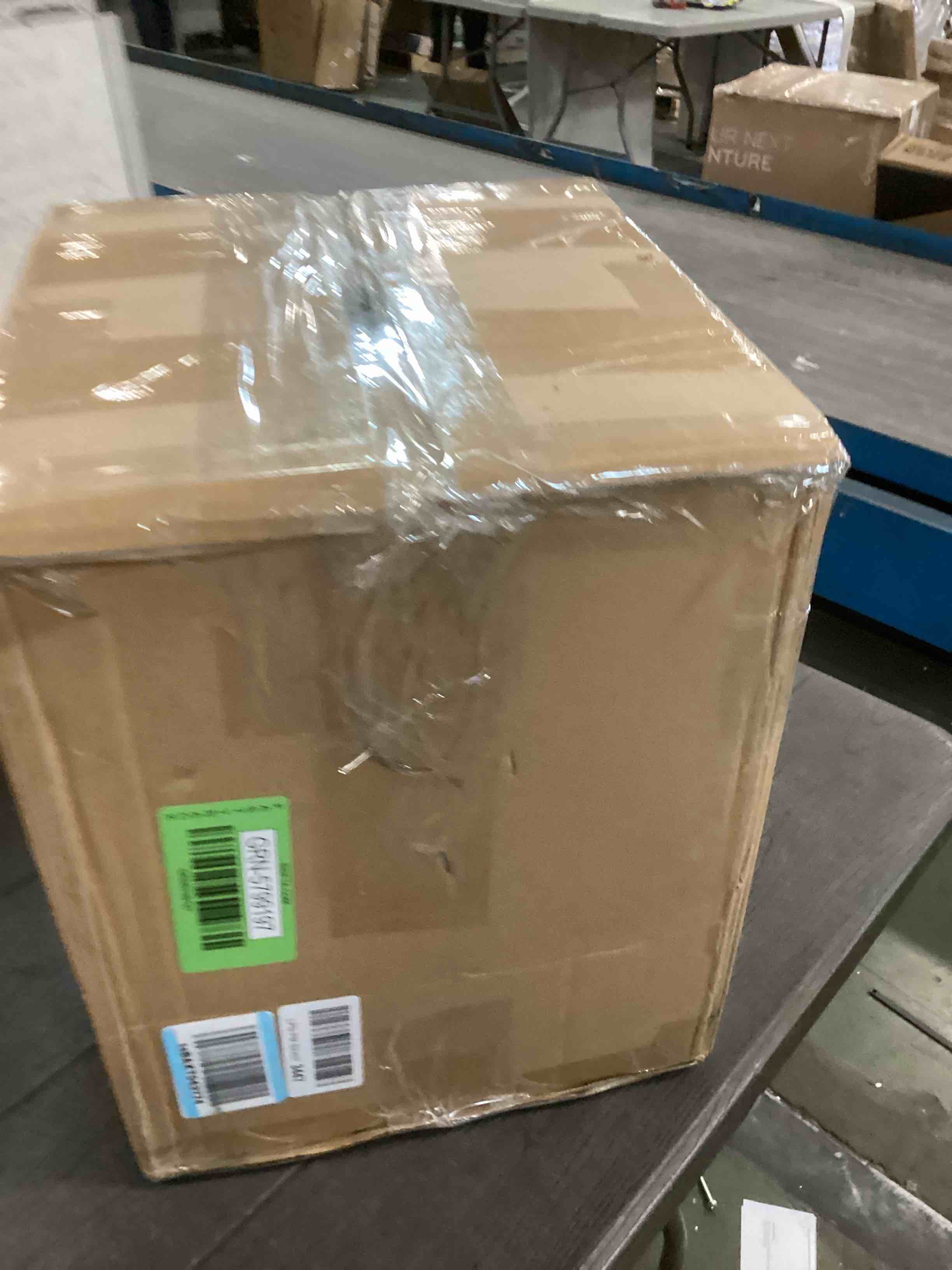 https://s3.amazonaws.com/lotting-images-prod/bidfta/GRN5799197_1710941676378.jpeg