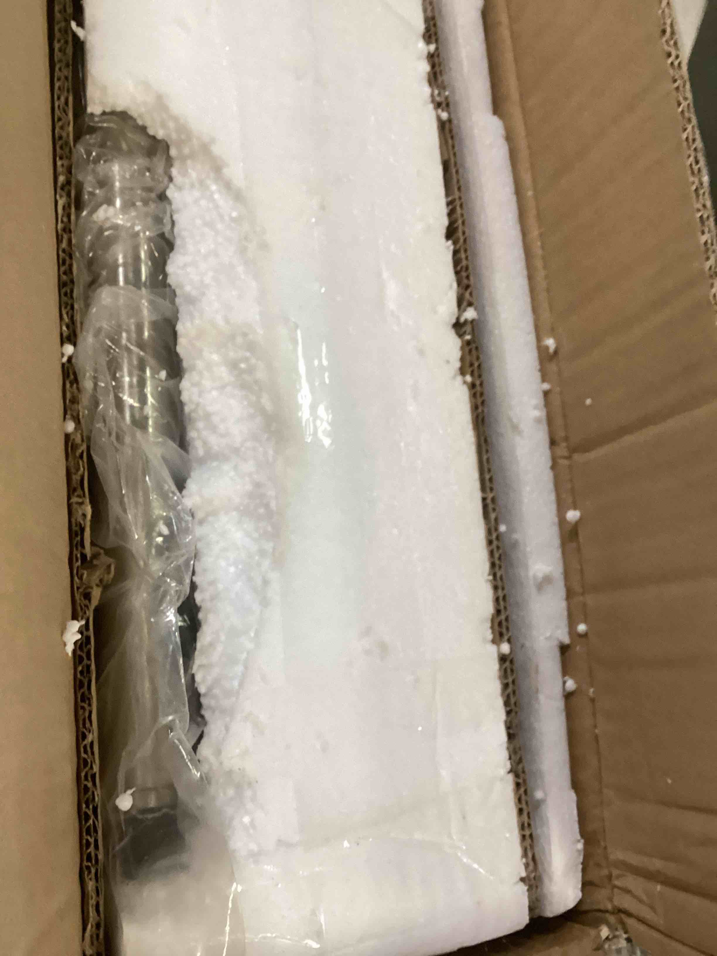 https://s3.amazonaws.com/lotting-images-prod/bidfta/GRN5799323_1710964552174.jpeg