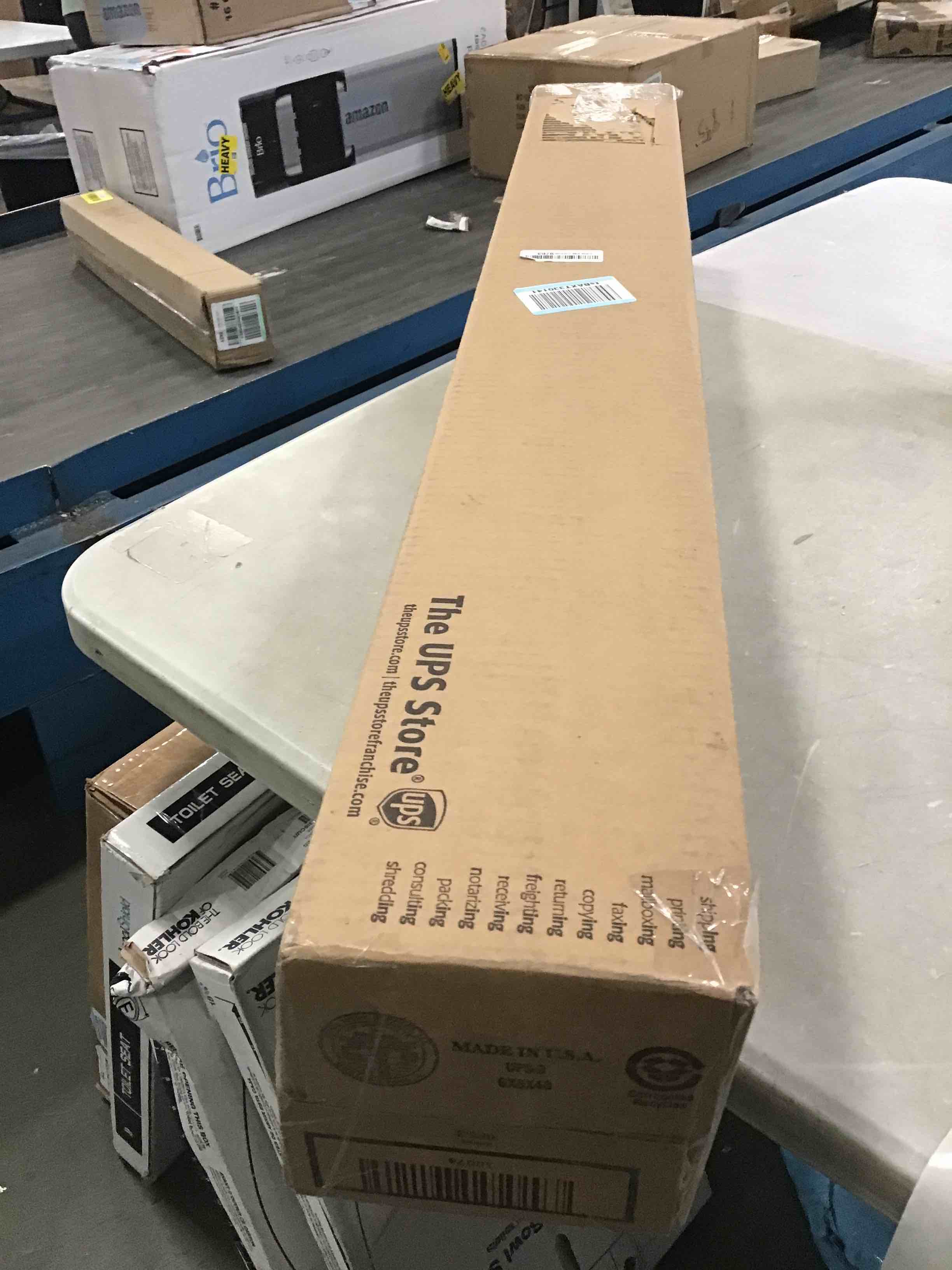 https://s3.amazonaws.com/lotting-images-prod/bidfta/GRN5799569_1710436392965.jpeg