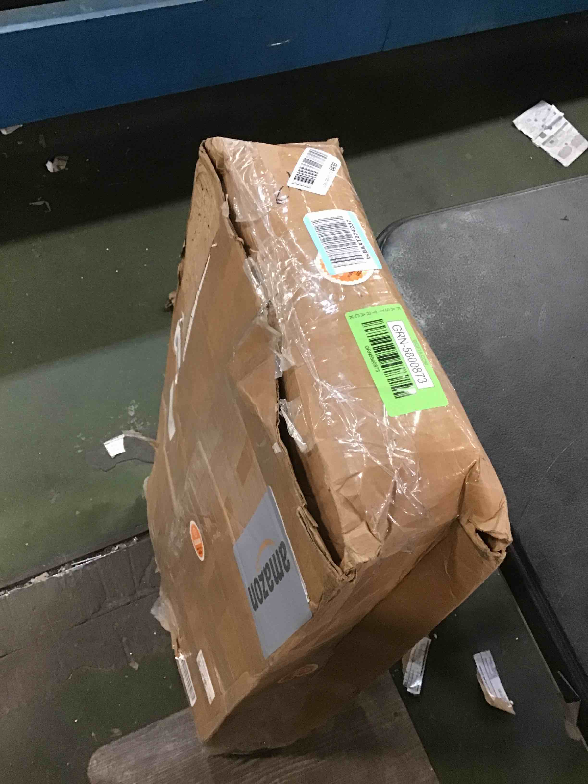 https://s3.amazonaws.com/lotting-images-prod/bidfta/GRN5800890_1711553513377.jpeg