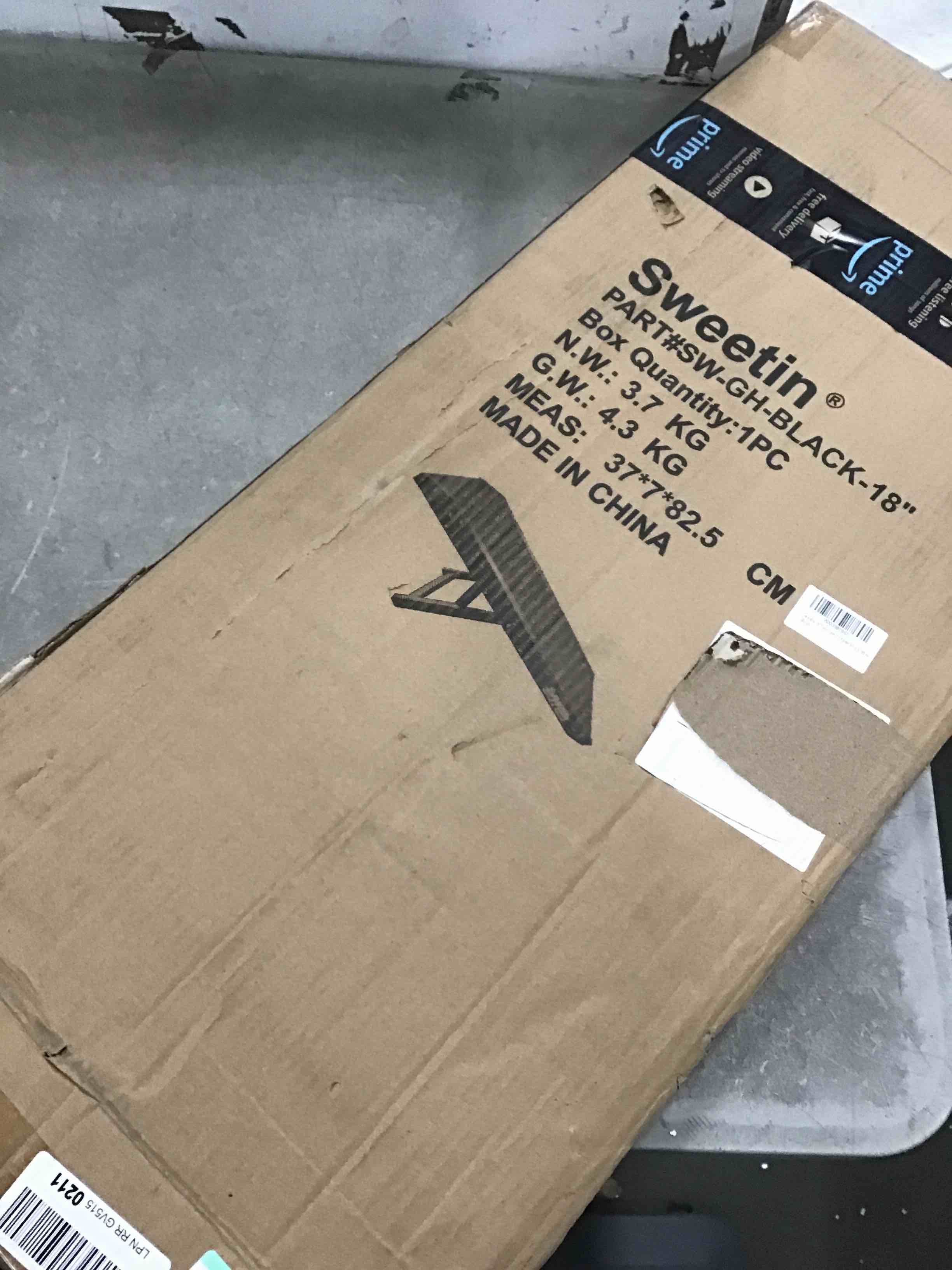 https://s3.amazonaws.com/lotting-images-prod/bidfta/GRN5801477_1710776298693.jpeg