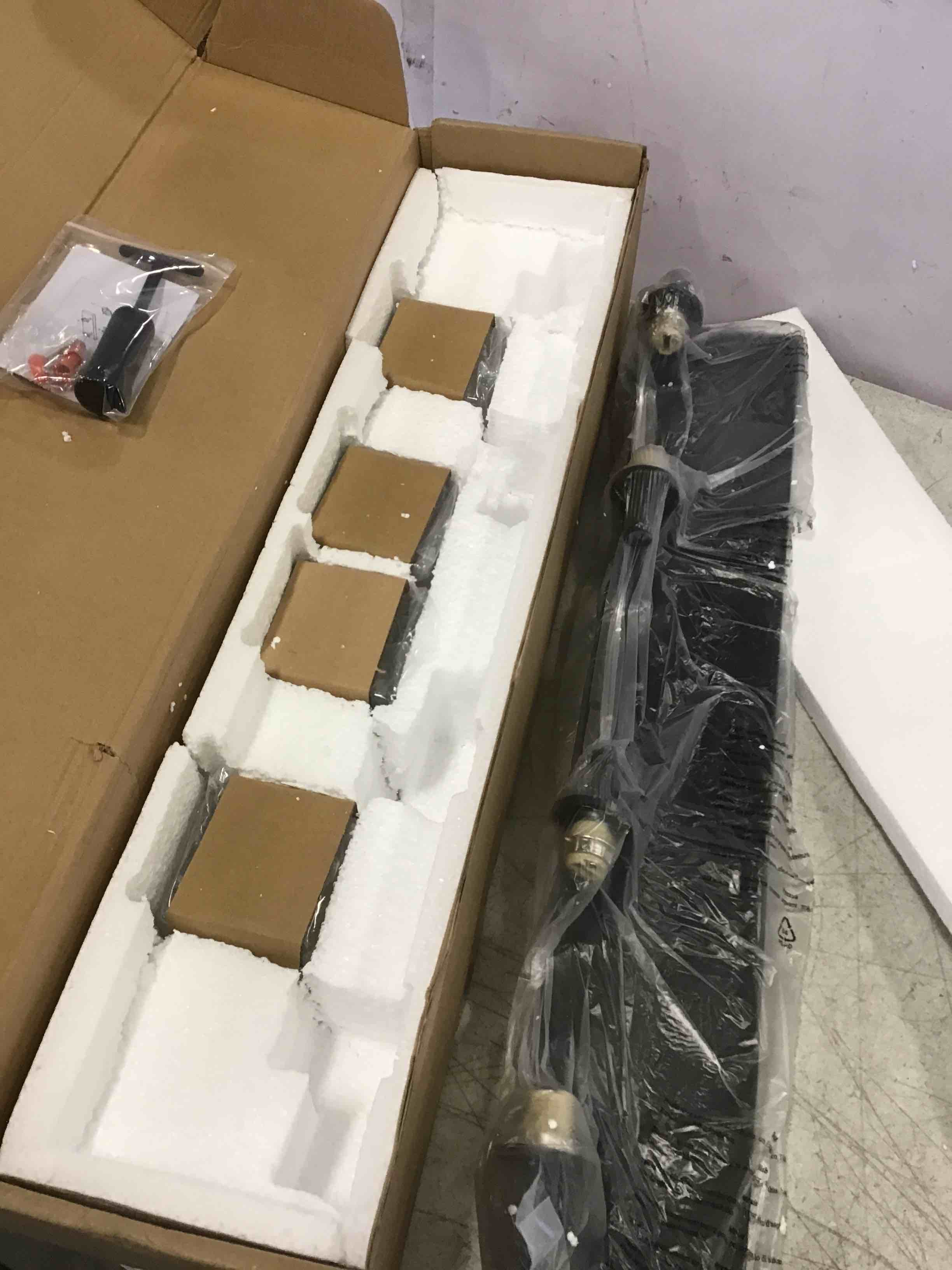 https://s3.amazonaws.com/lotting-images-prod/bidfta/GRN5801695_1710860193862.jpeg