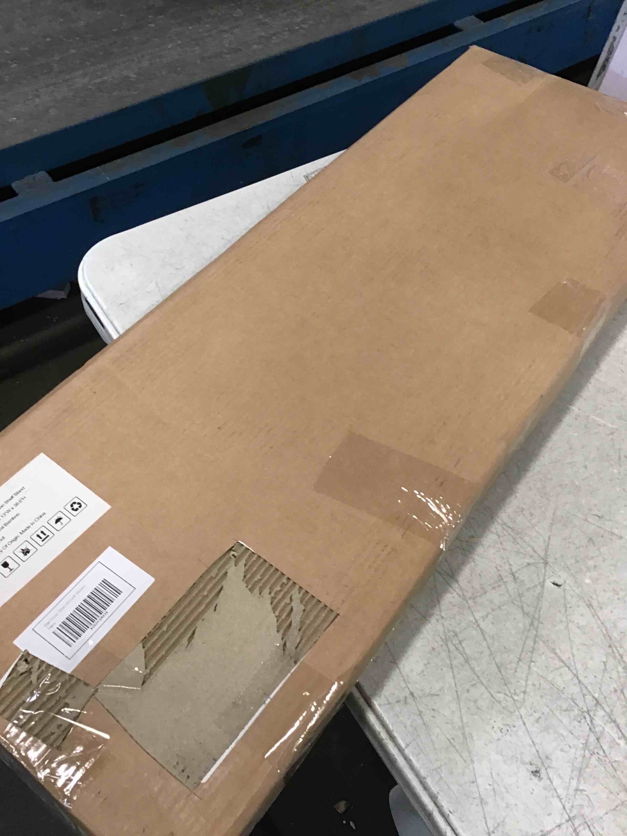 https://s3.amazonaws.com/lotting-images-prod/bidfta/GRN5801732_1710863605932.jpeg