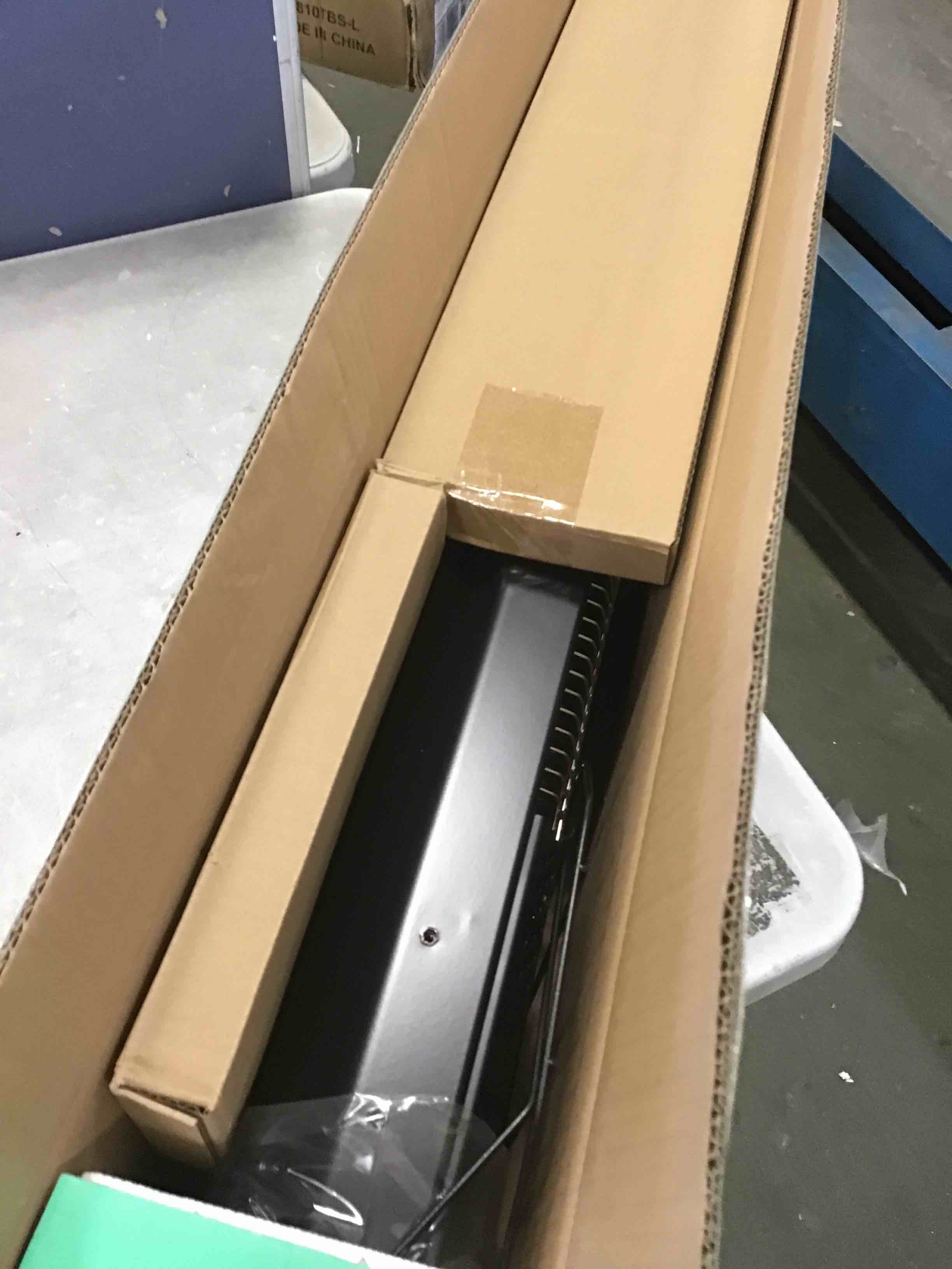 https://s3.amazonaws.com/lotting-images-prod/bidfta/GRN5802006_1710956719083.jpeg