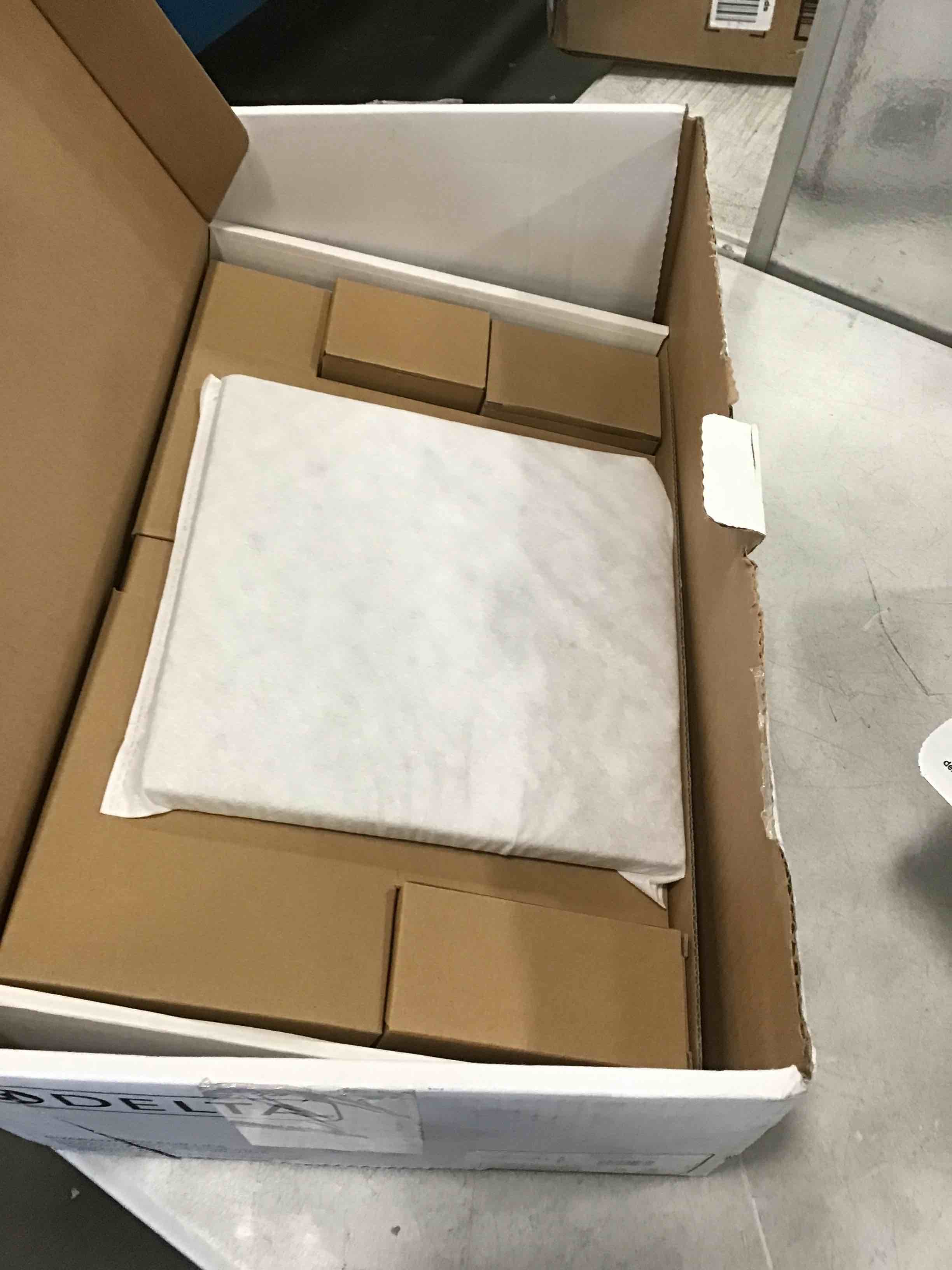 https://s3.amazonaws.com/lotting-images-prod/bidfta/GRN5802117_1711027480889.jpeg