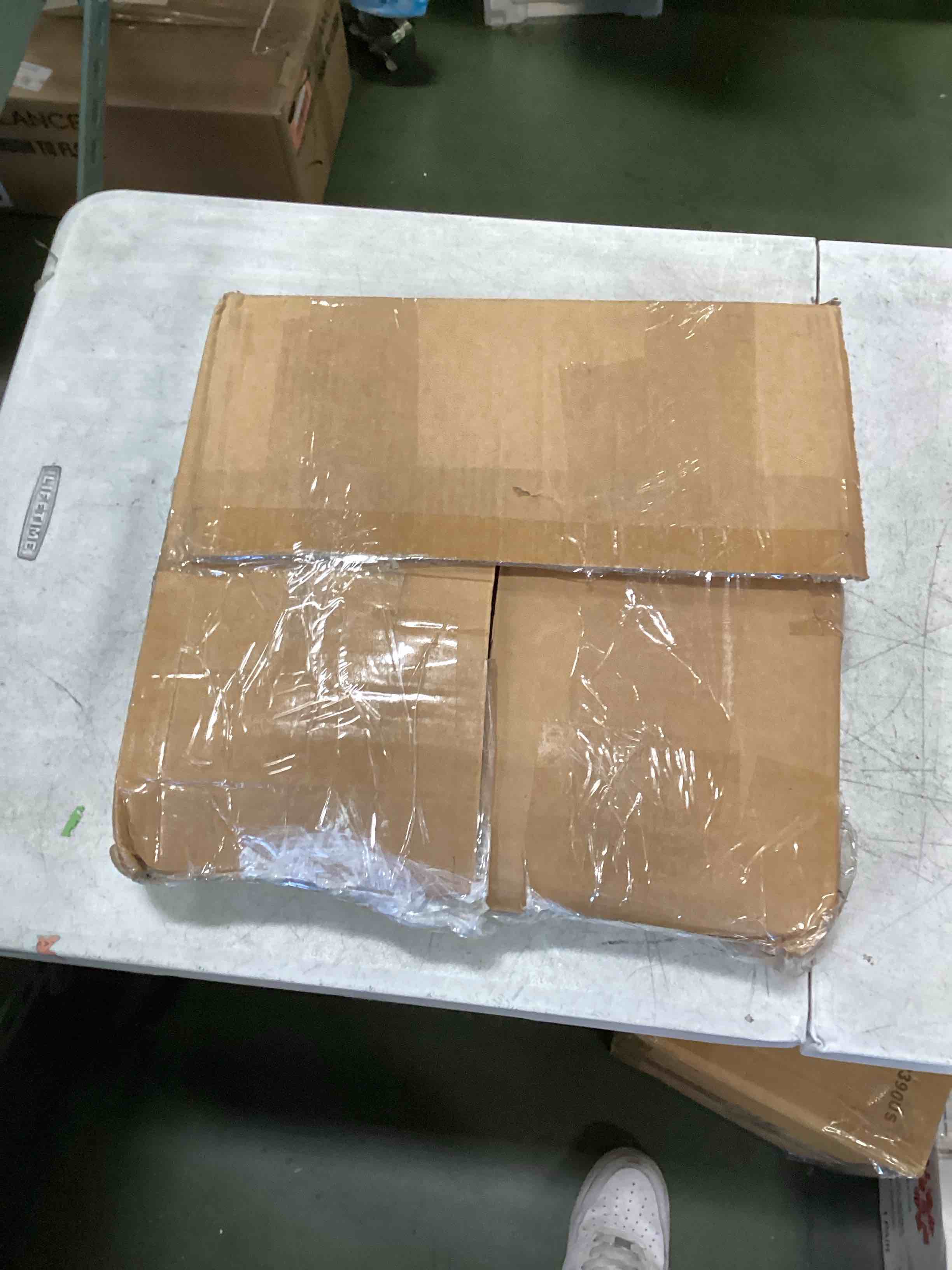 https://s3.amazonaws.com/lotting-images-prod/bidfta/GRN5802810_1710334355639.jpeg