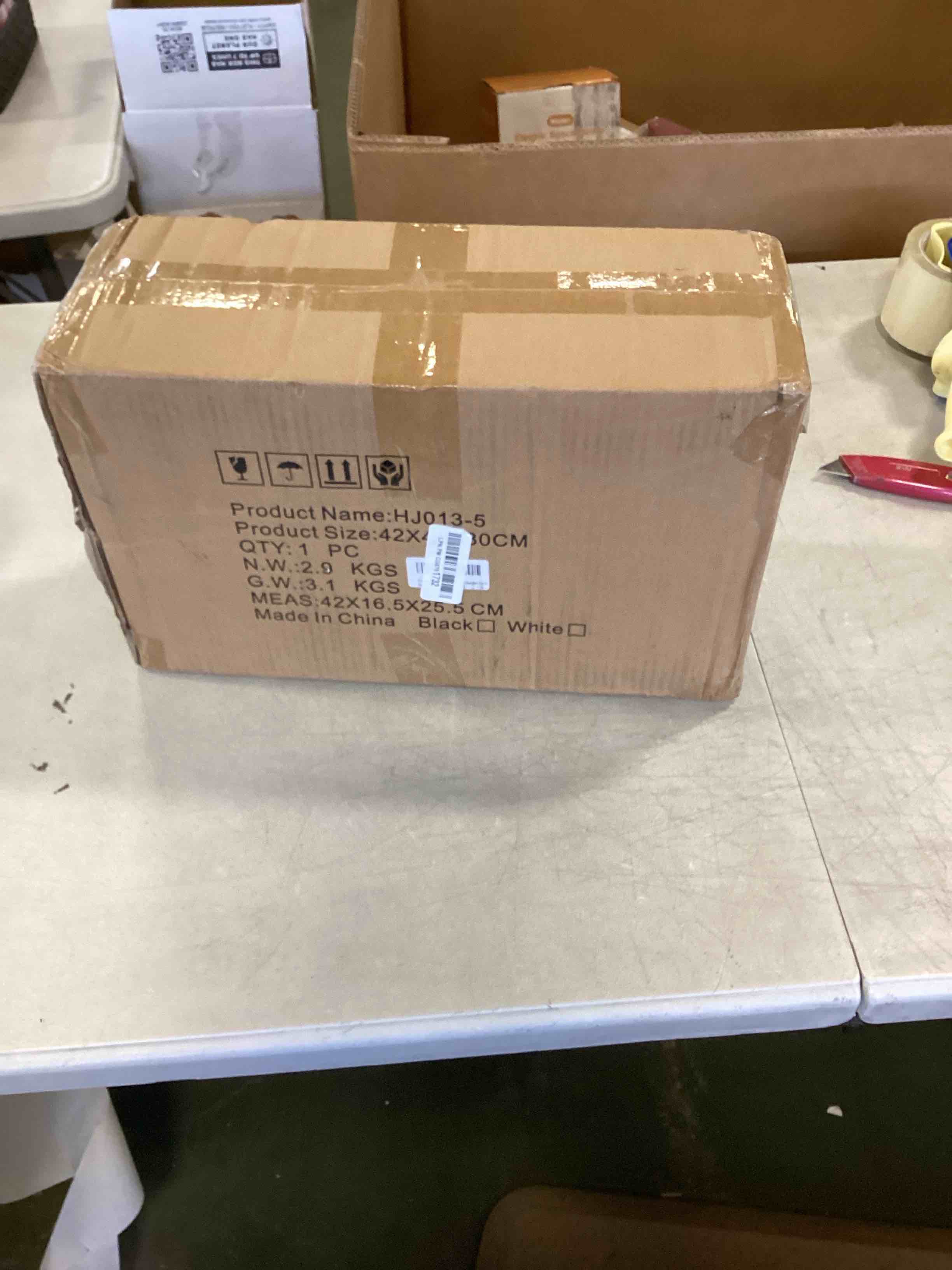 https://s3.amazonaws.com/lotting-images-prod/bidfta/GRN5802918_1710351974385.jpeg