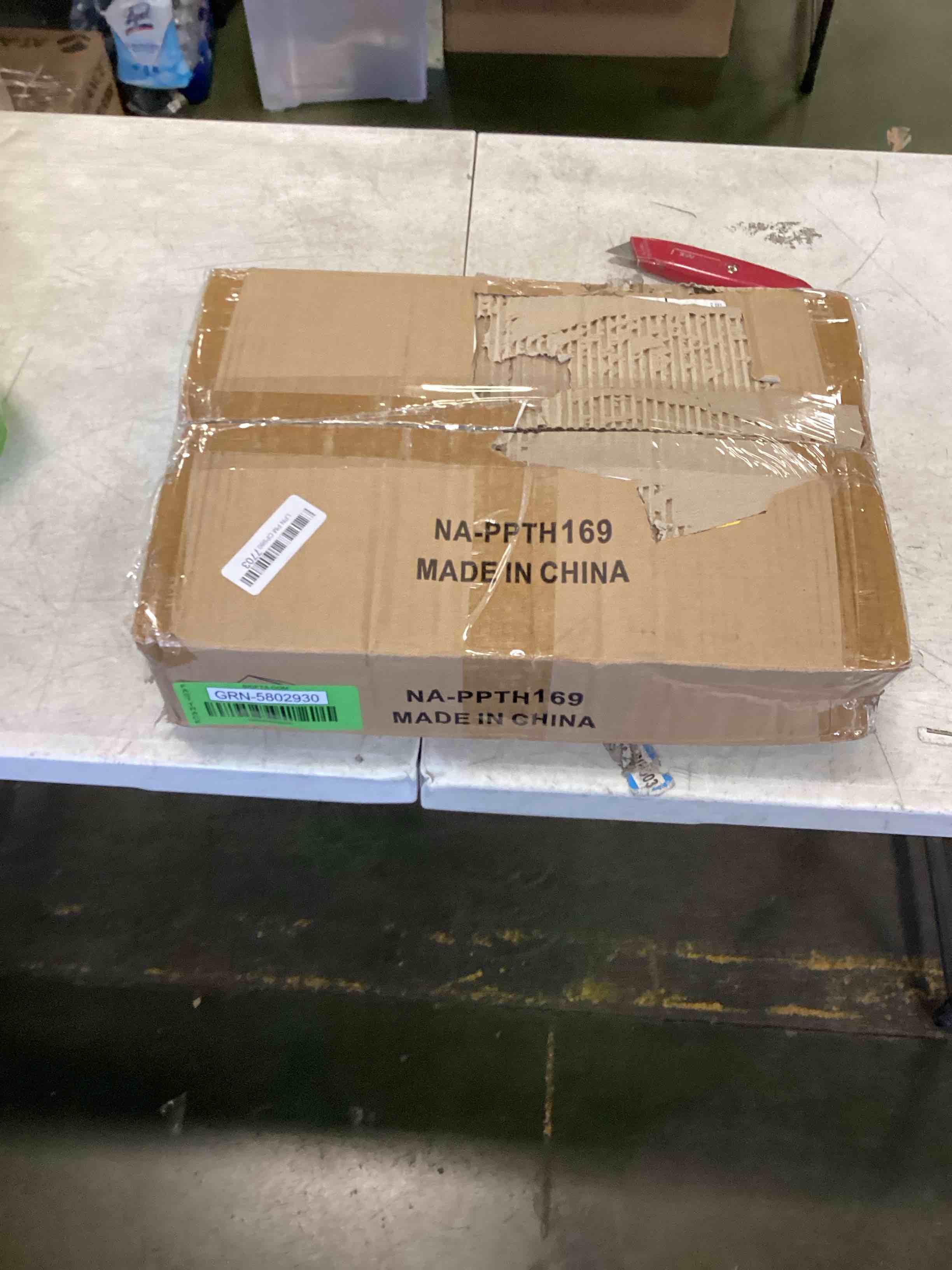 https://s3.amazonaws.com/lotting-images-prod/bidfta/GRN5802930_1710355221125.jpeg