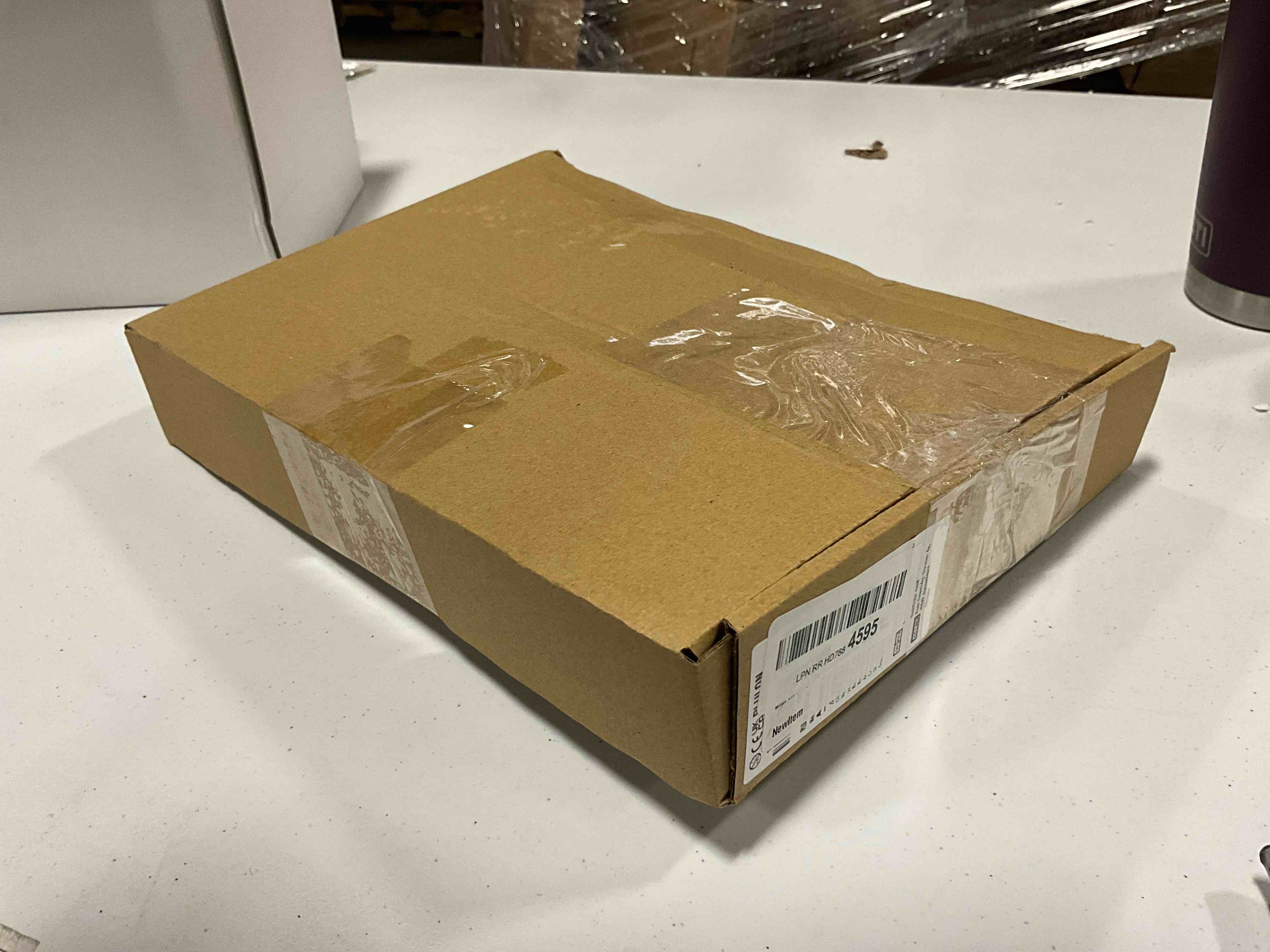 https://s3.amazonaws.com/lotting-images-prod/bidfta/GRN5804155_1715081917978.jpeg