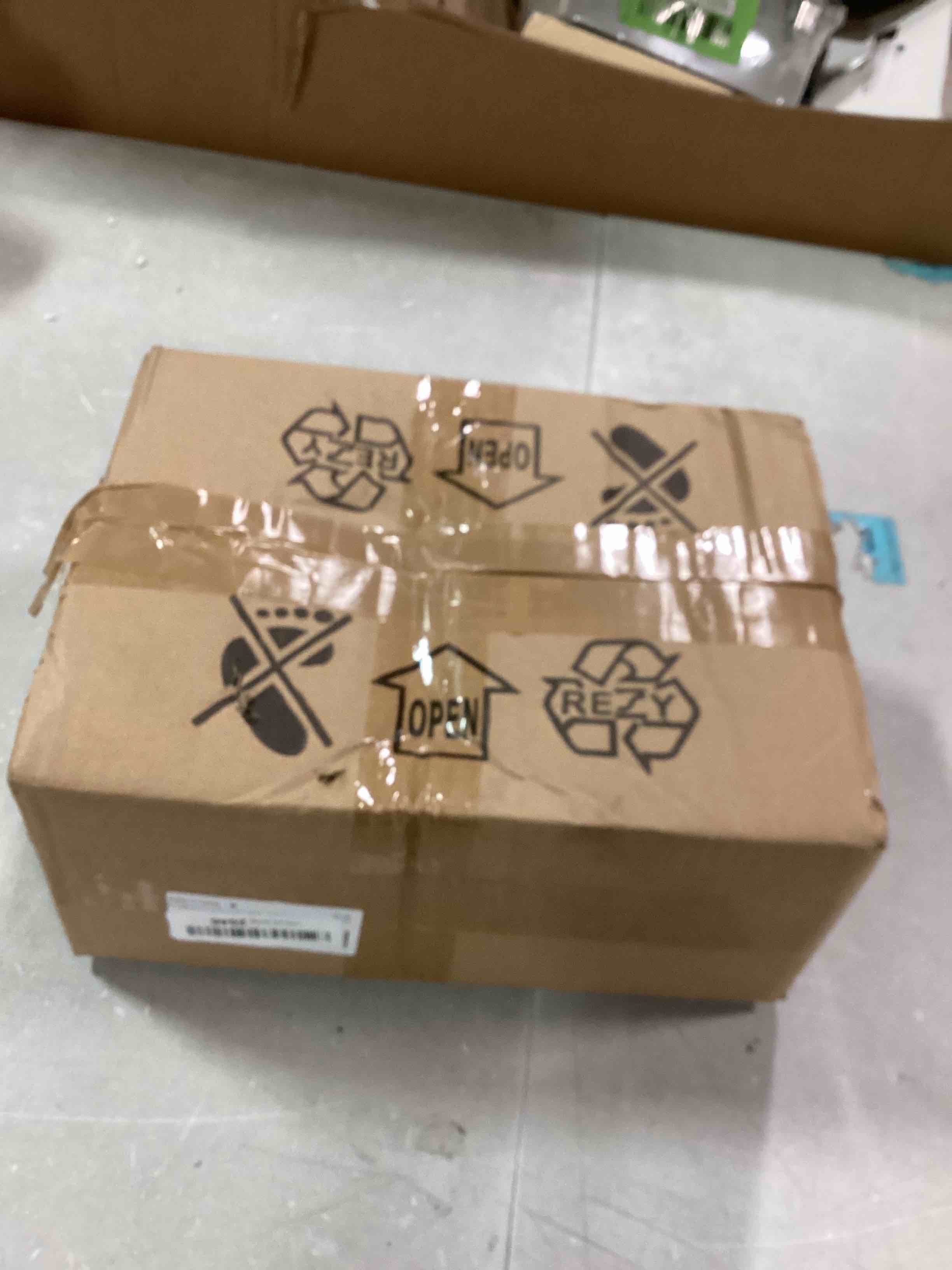 https://s3.amazonaws.com/lotting-images-prod/bidfta/GRN5805302_1716294921479.jpeg