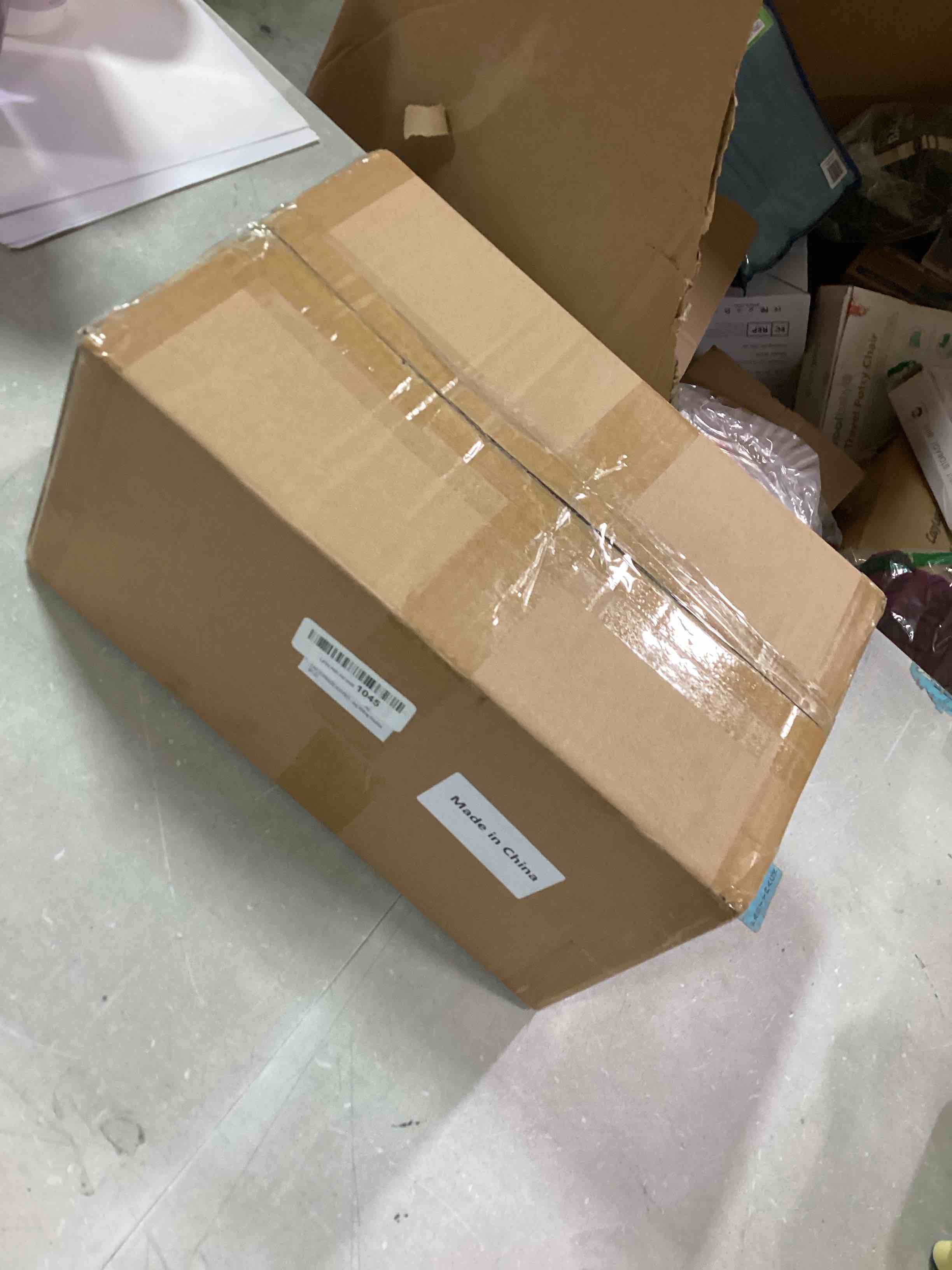 https://s3.amazonaws.com/lotting-images-prod/bidfta/GRN5805394_1716304257105.jpeg