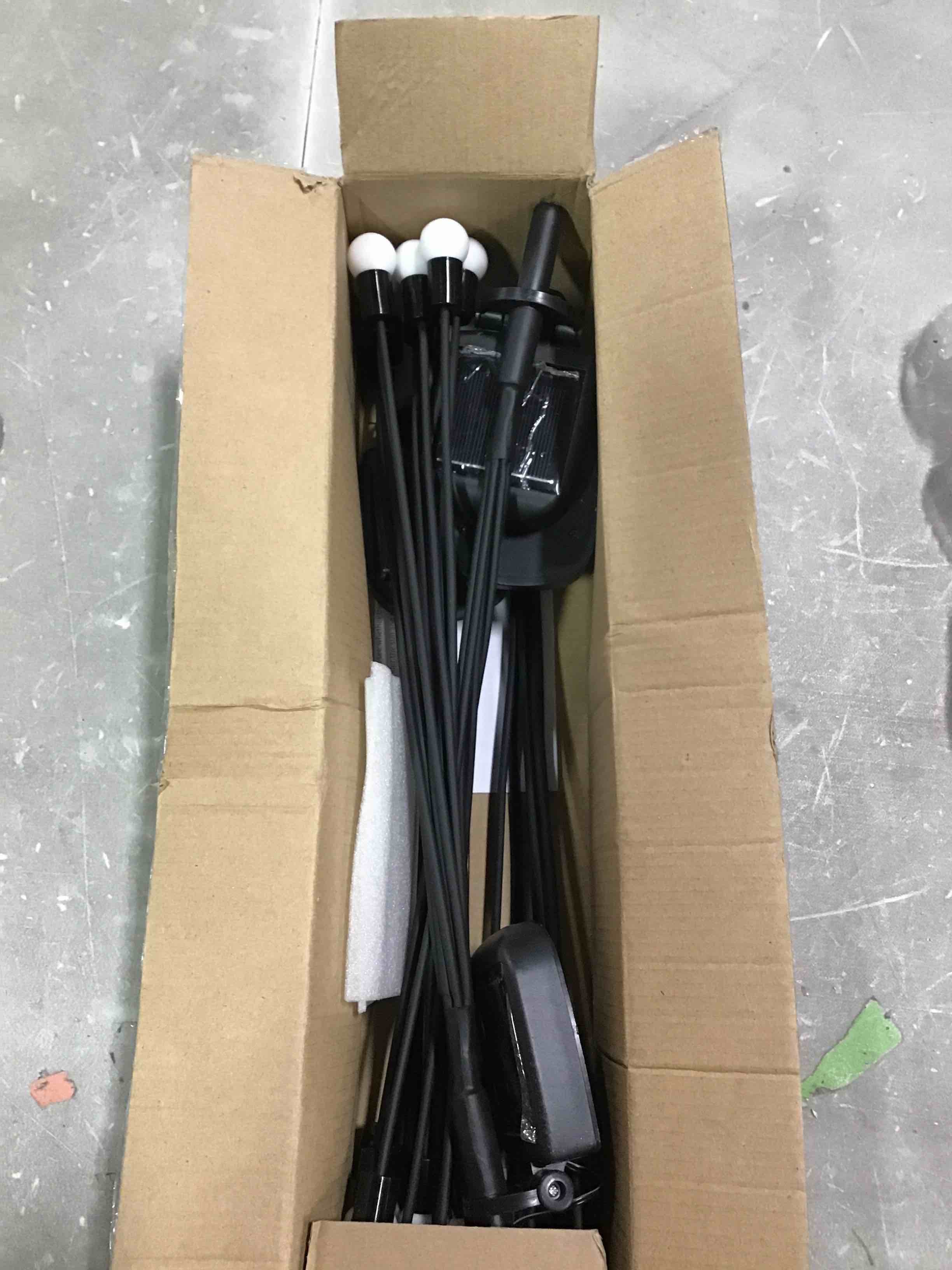 https://s3.amazonaws.com/lotting-images-prod/bidfta/GRN5806916_1716404827484.jpeg