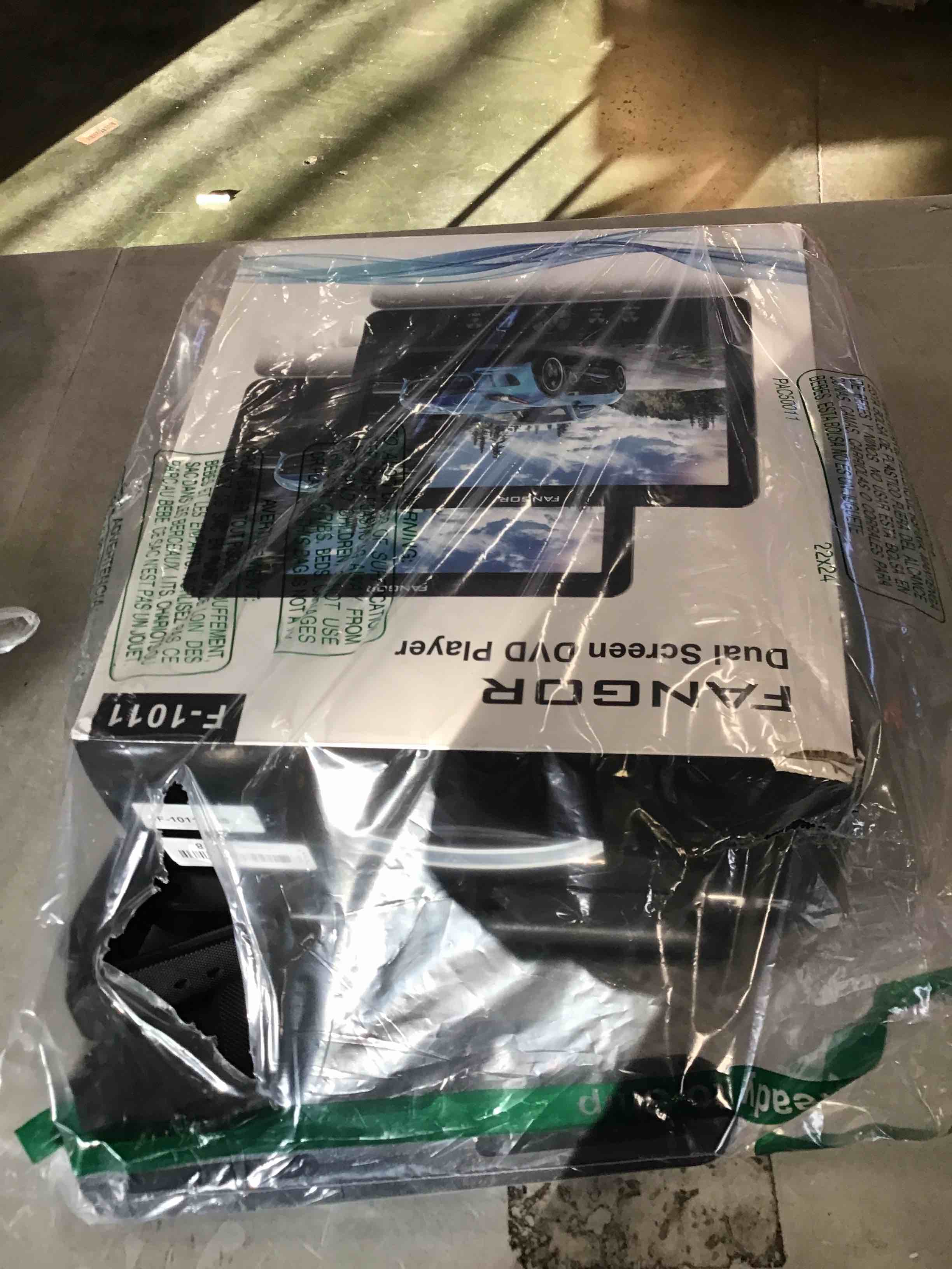 https://s3.amazonaws.com/lotting-images-prod/bidfta/GRN5807344_1714651710043.jpeg