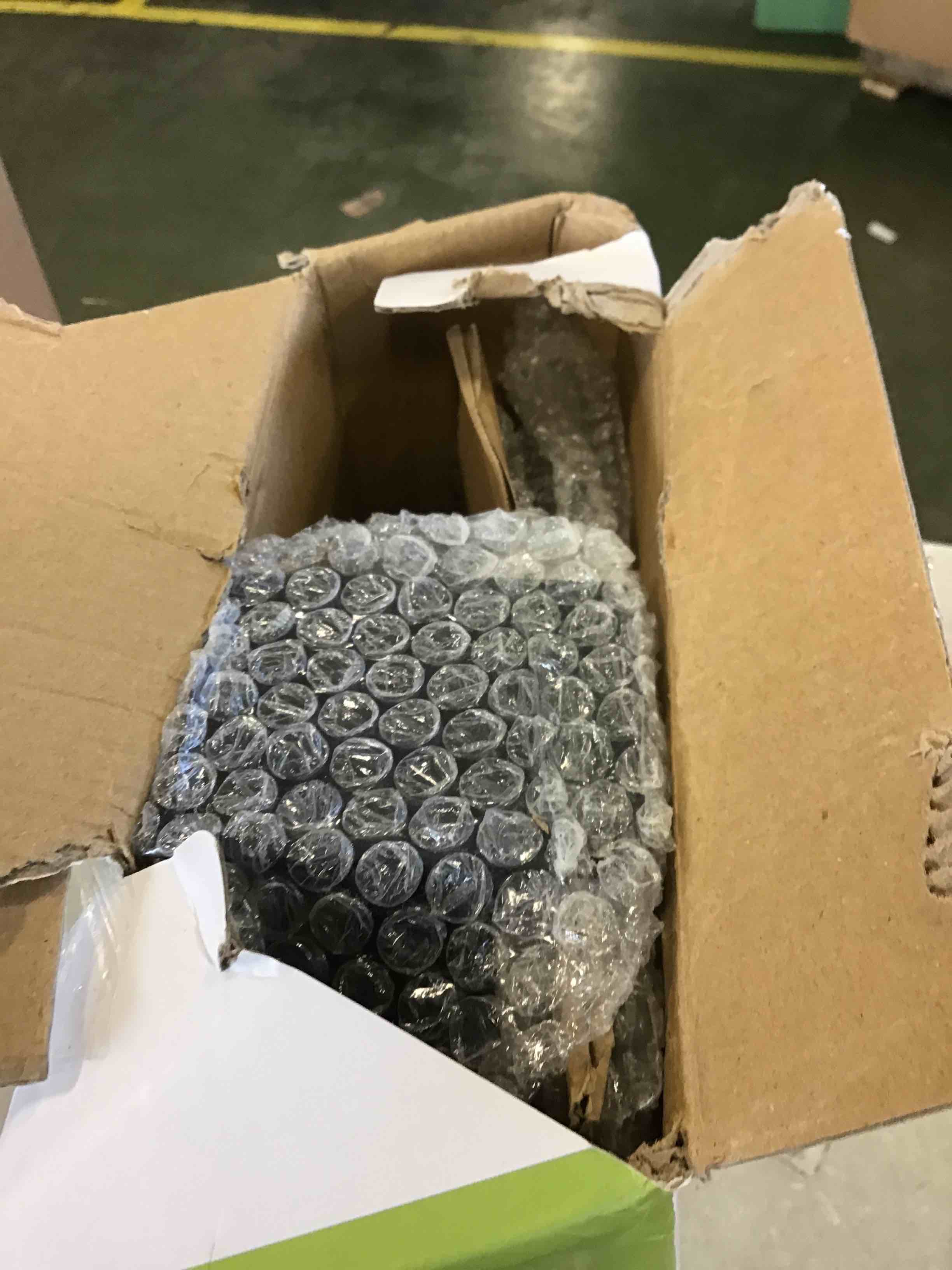 https://s3.amazonaws.com/lotting-images-prod/bidfta/GRN5807424_1714657130472.jpeg
