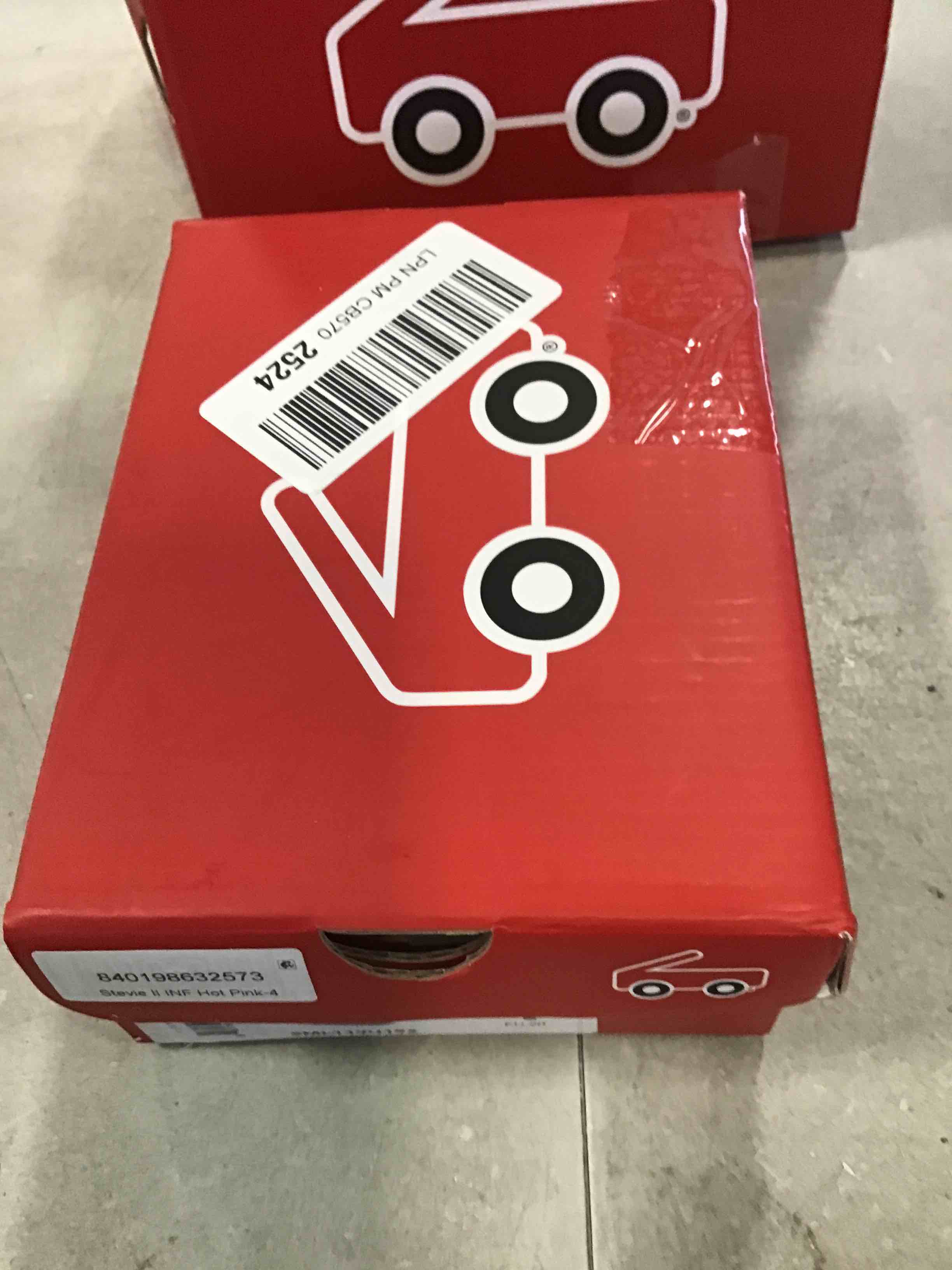 https://s3.amazonaws.com/lotting-images-prod/bidfta/GRN5808206_1715026387064.jpeg