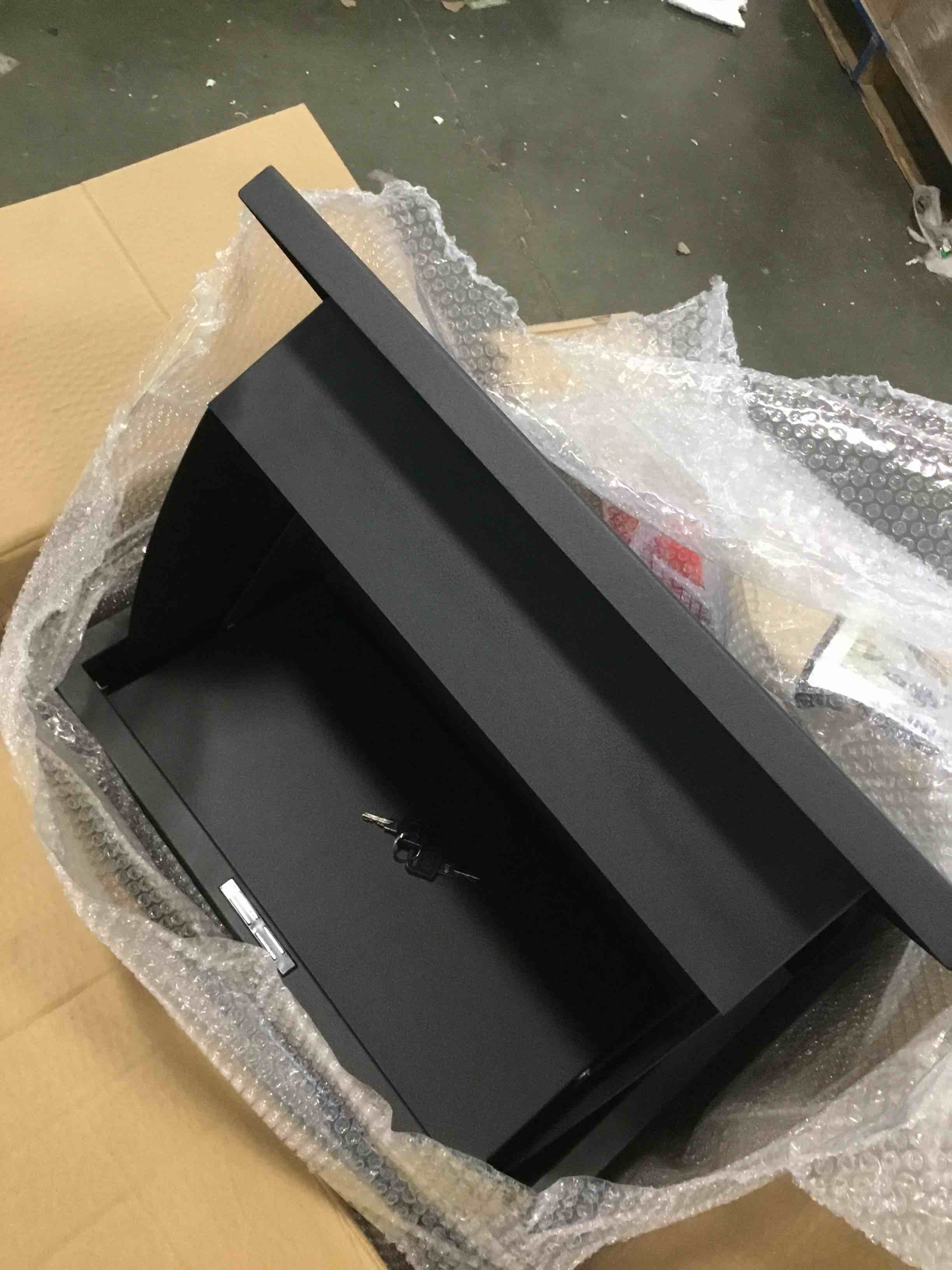 https://s3.amazonaws.com/lotting-images-prod/bidfta/GRN5809071_1714666310550.jpeg