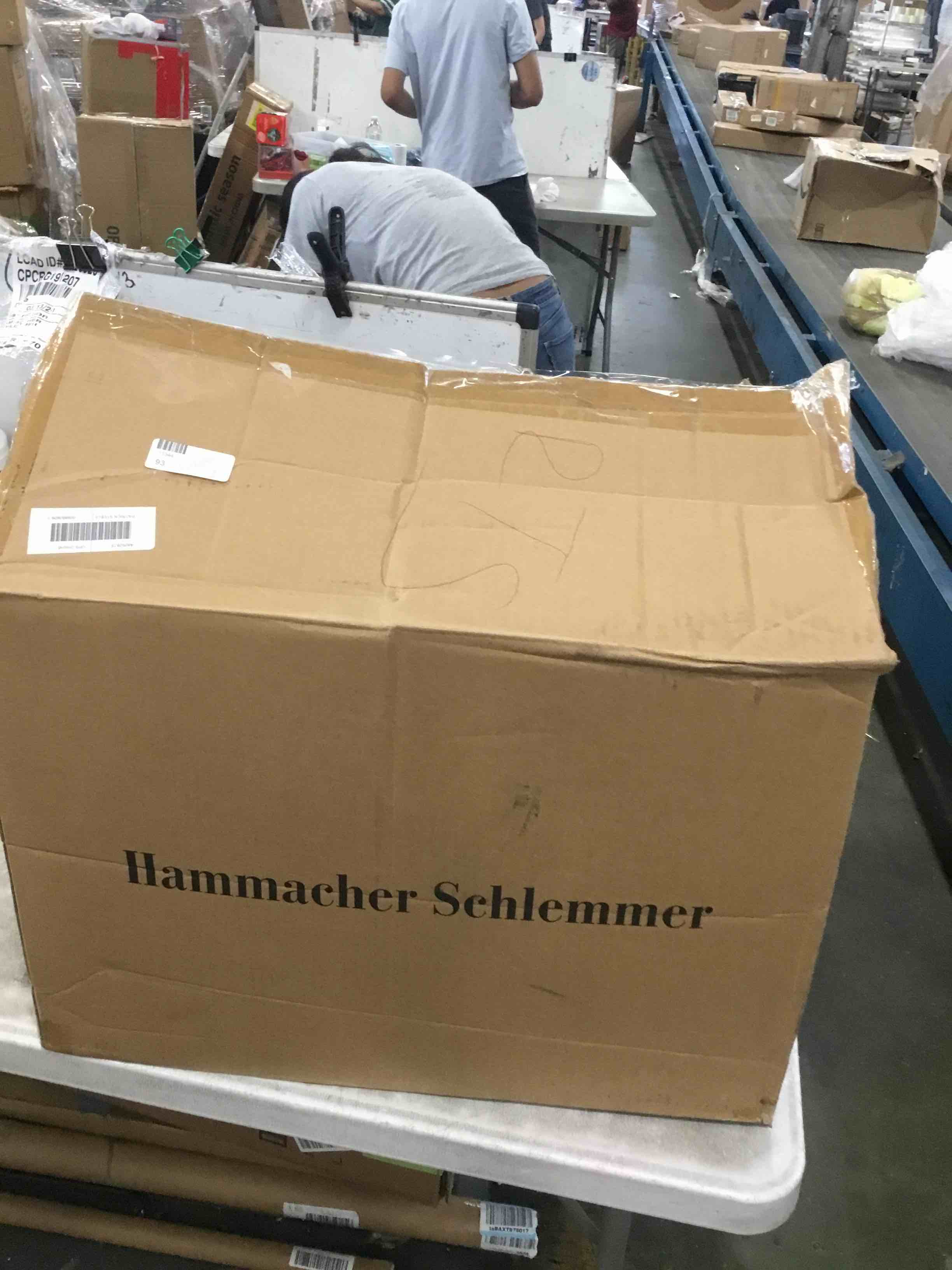 https://s3.amazonaws.com/lotting-images-prod/bidfta/GRN5809098_1714672675476.jpeg