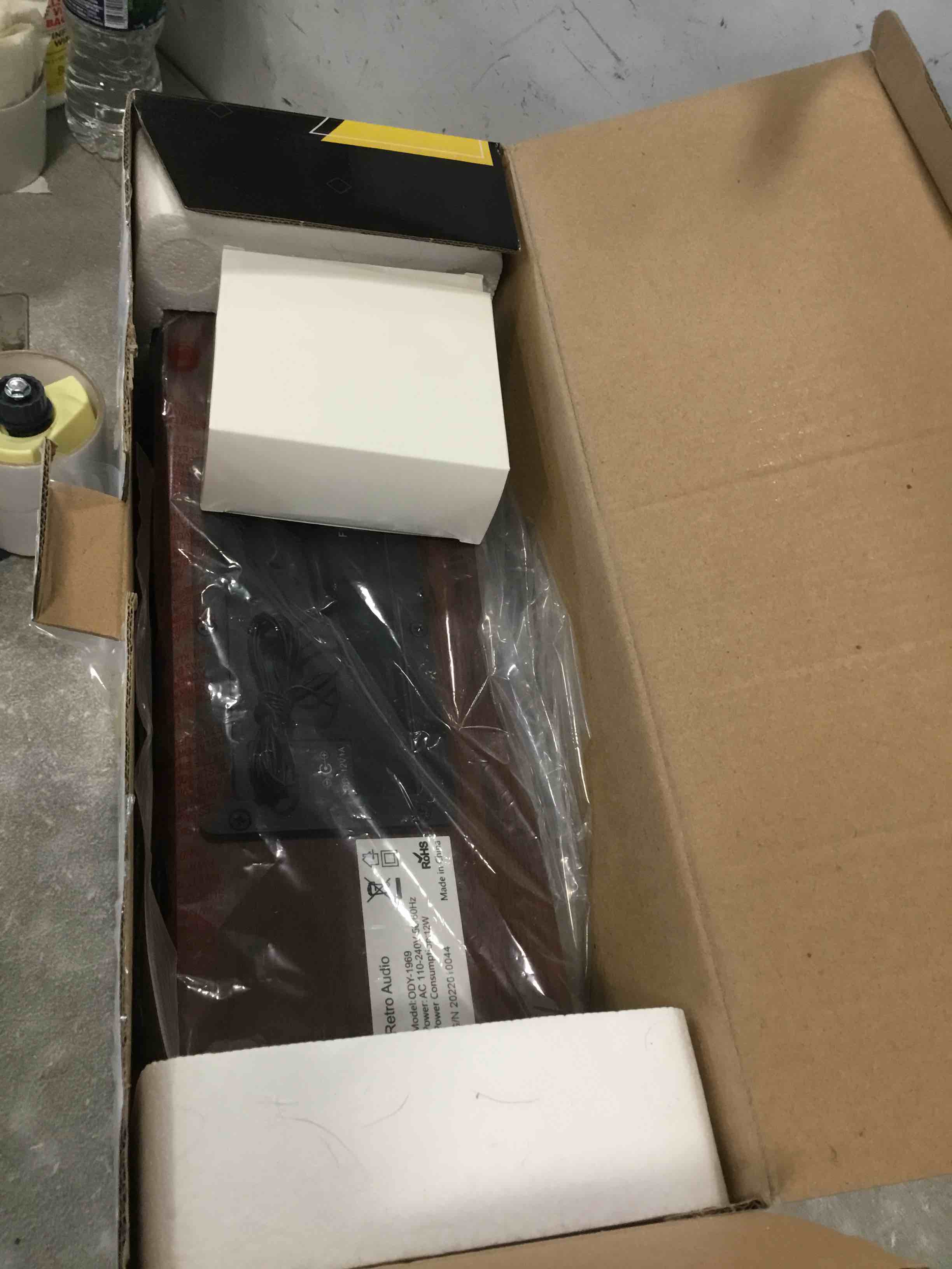 https://s3.amazonaws.com/lotting-images-prod/bidfta/GRN5809106_1714673858328.jpeg