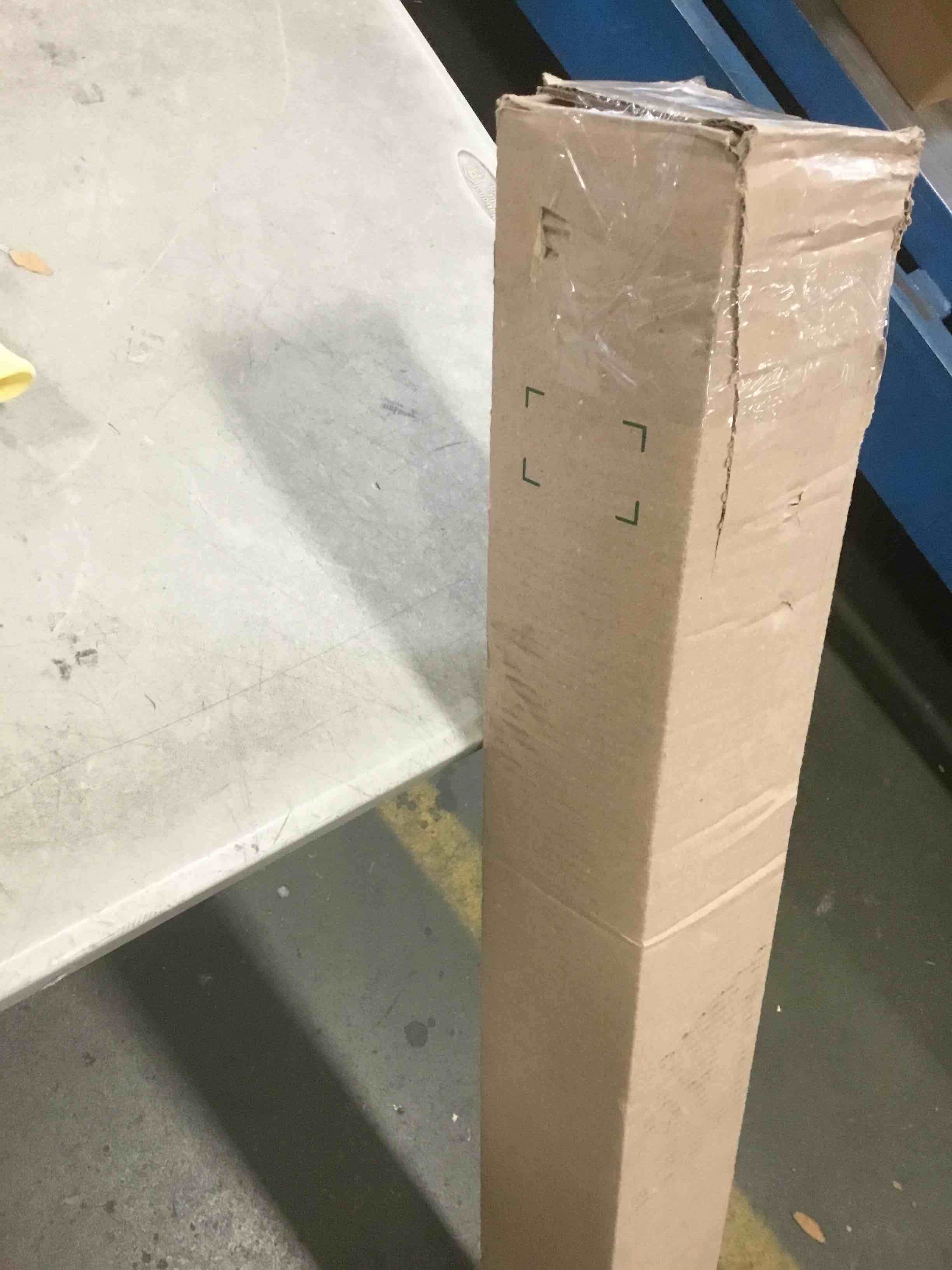 https://s3.amazonaws.com/lotting-images-prod/bidfta/GRN5810331_1715107785904.jpeg